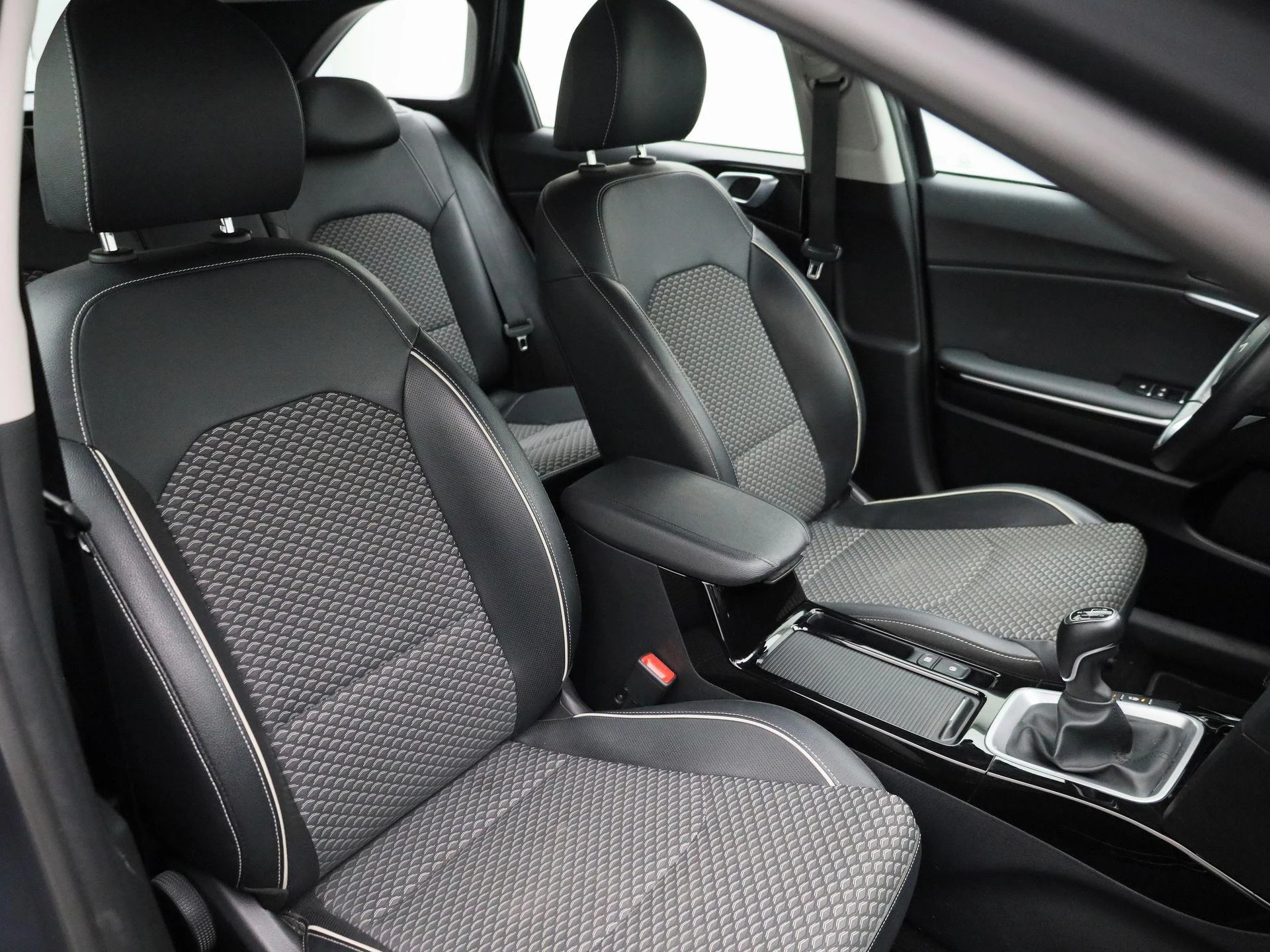 Kia-cee'd-image-33