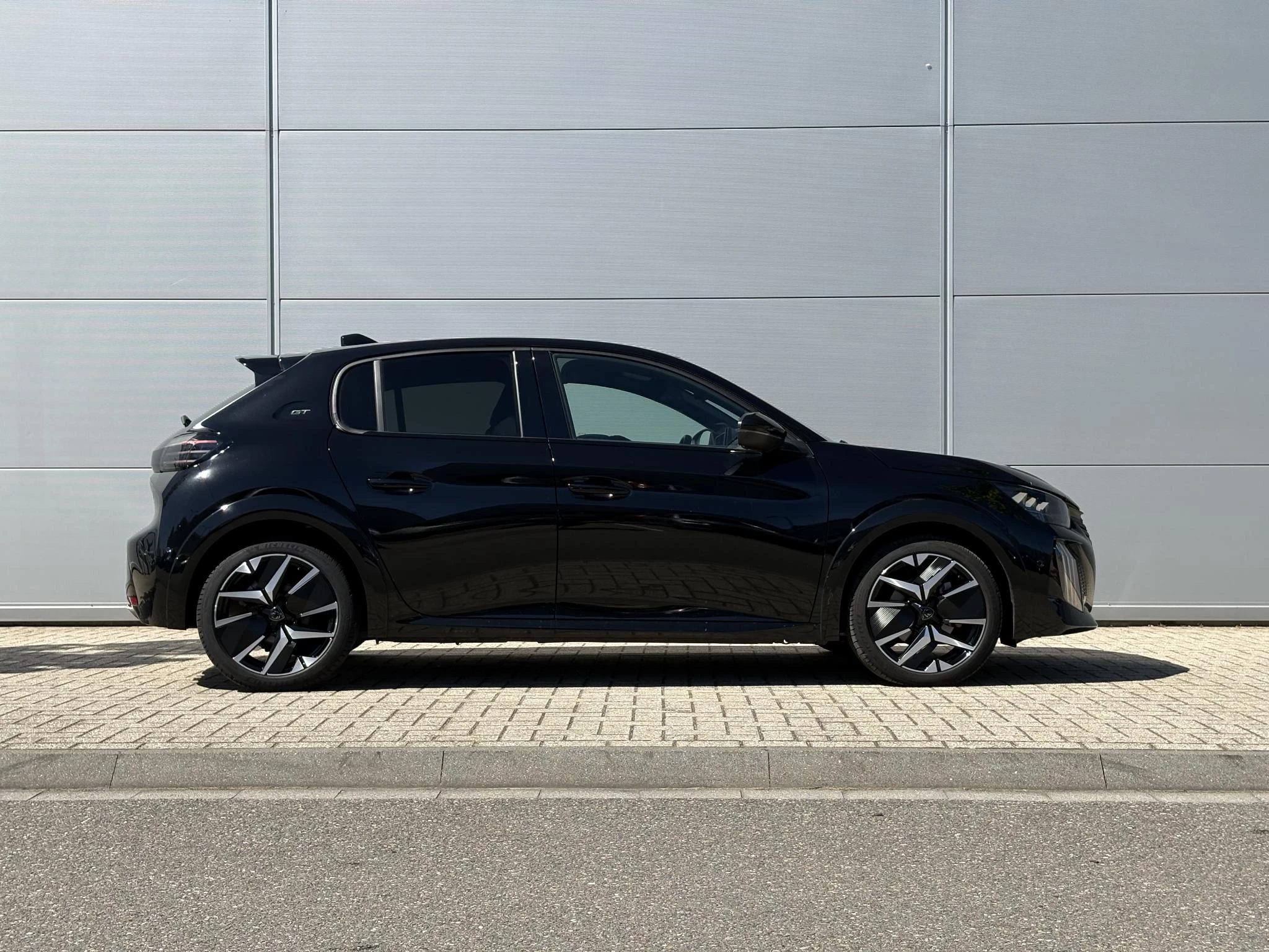 Peugeot 208 1.2 Hybrid 145 e-DCS6 GT