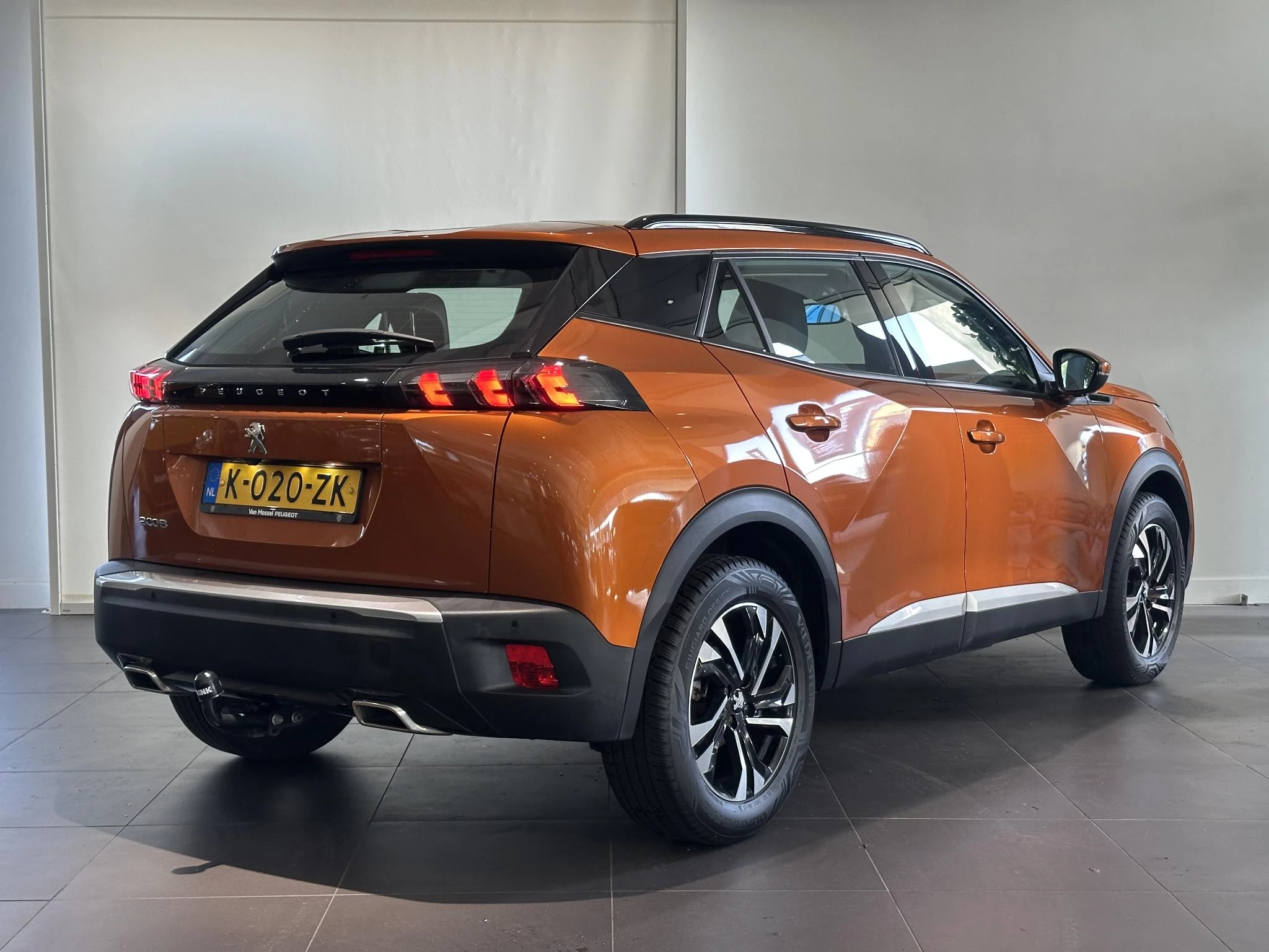 Peugeot-2008-image-4