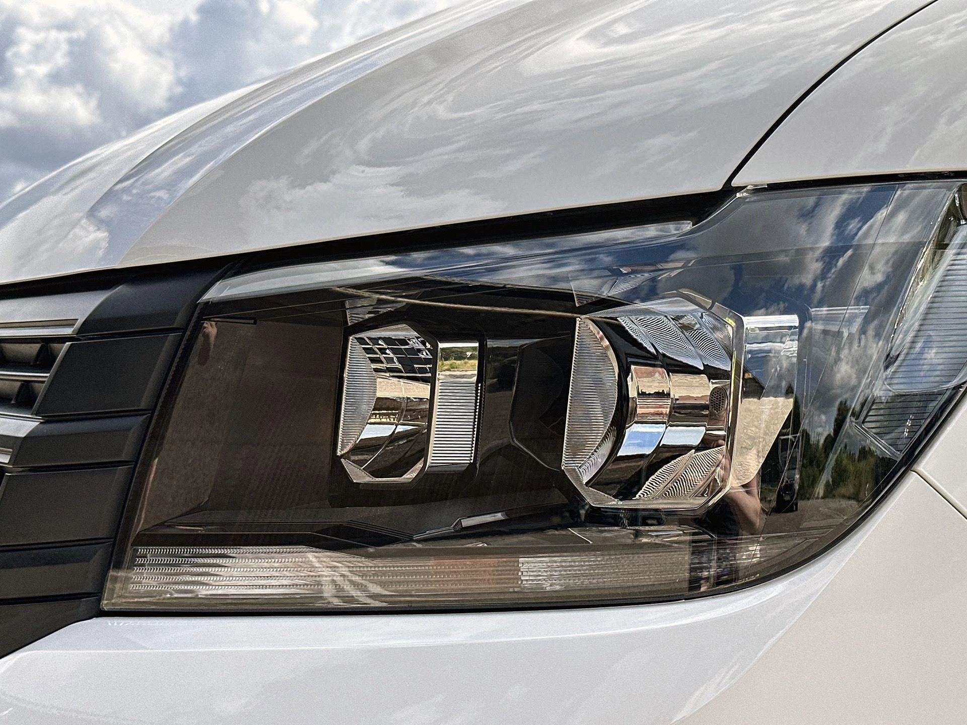 Volkswagen-Crafter-image-8