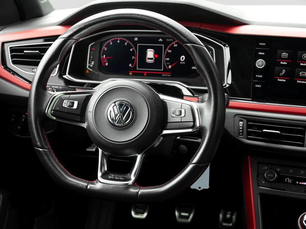 Volkswagen Polo GTI 2.0 TSI 6-Gang Schalter *LED*Navi*BEATS Audio*Climatronic*Sitzhzg*Digi-Cockpit*PDC*uvm...