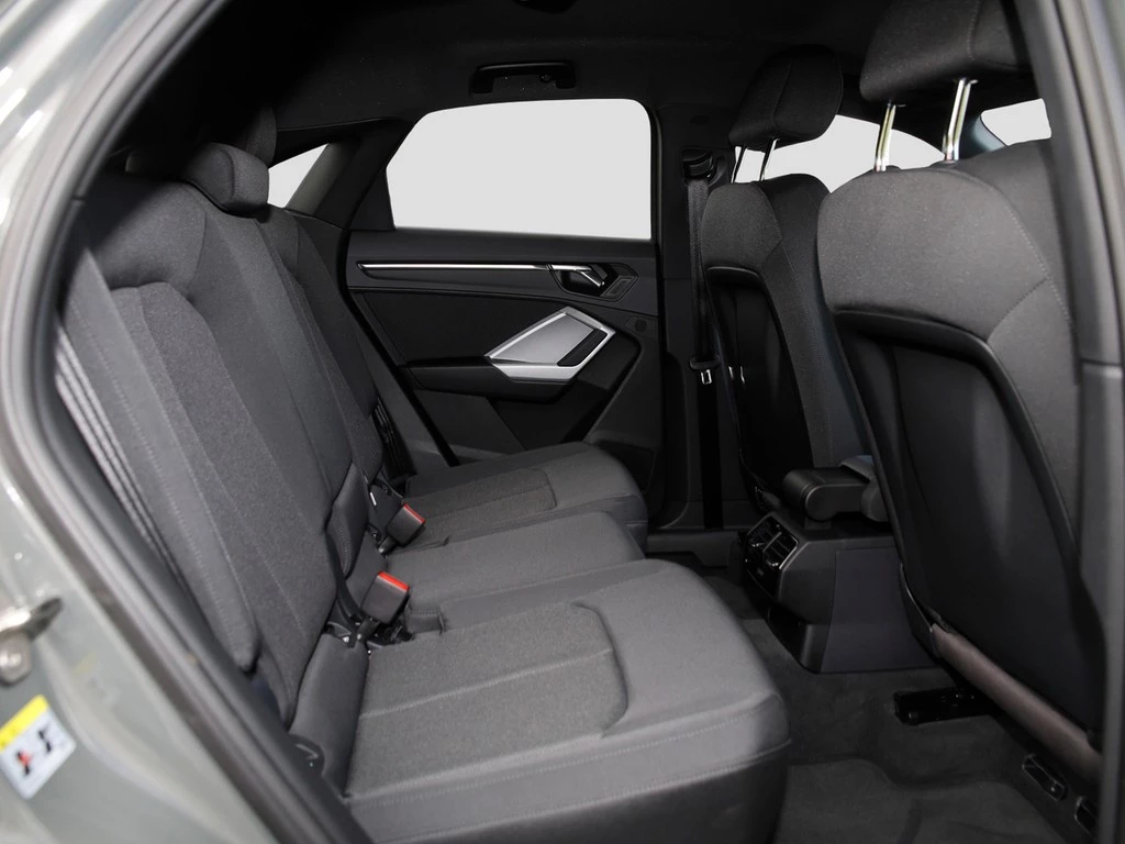 Audi Q3 Sportback 35 TFSI S line s-tronic GRA PDC AHK