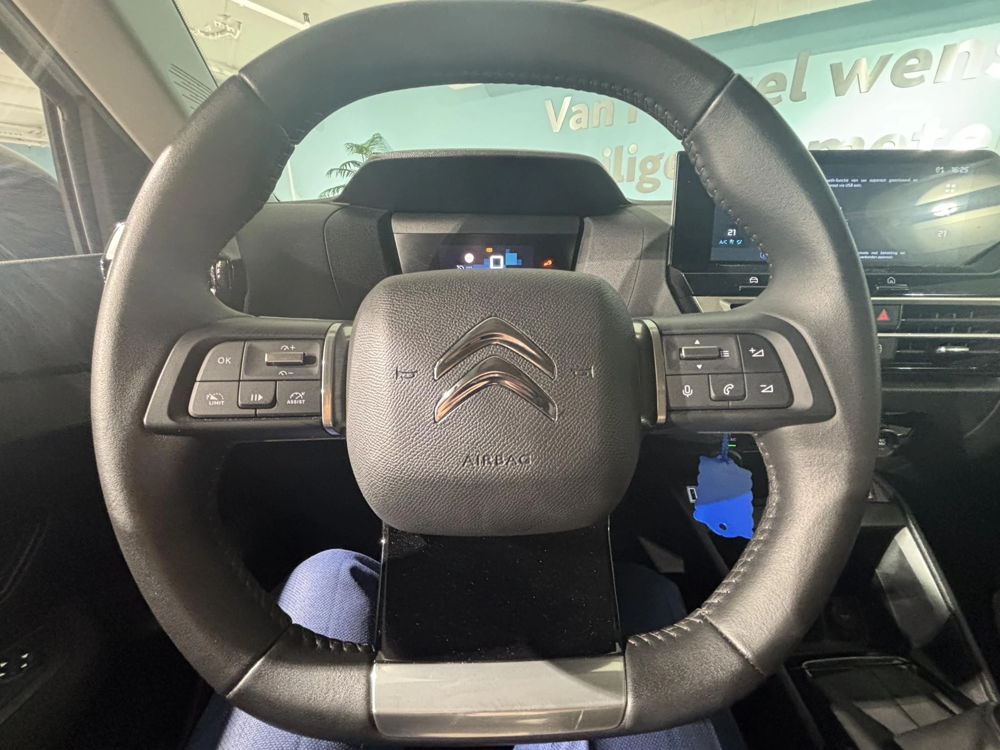 Citroën-C4 X-image-13