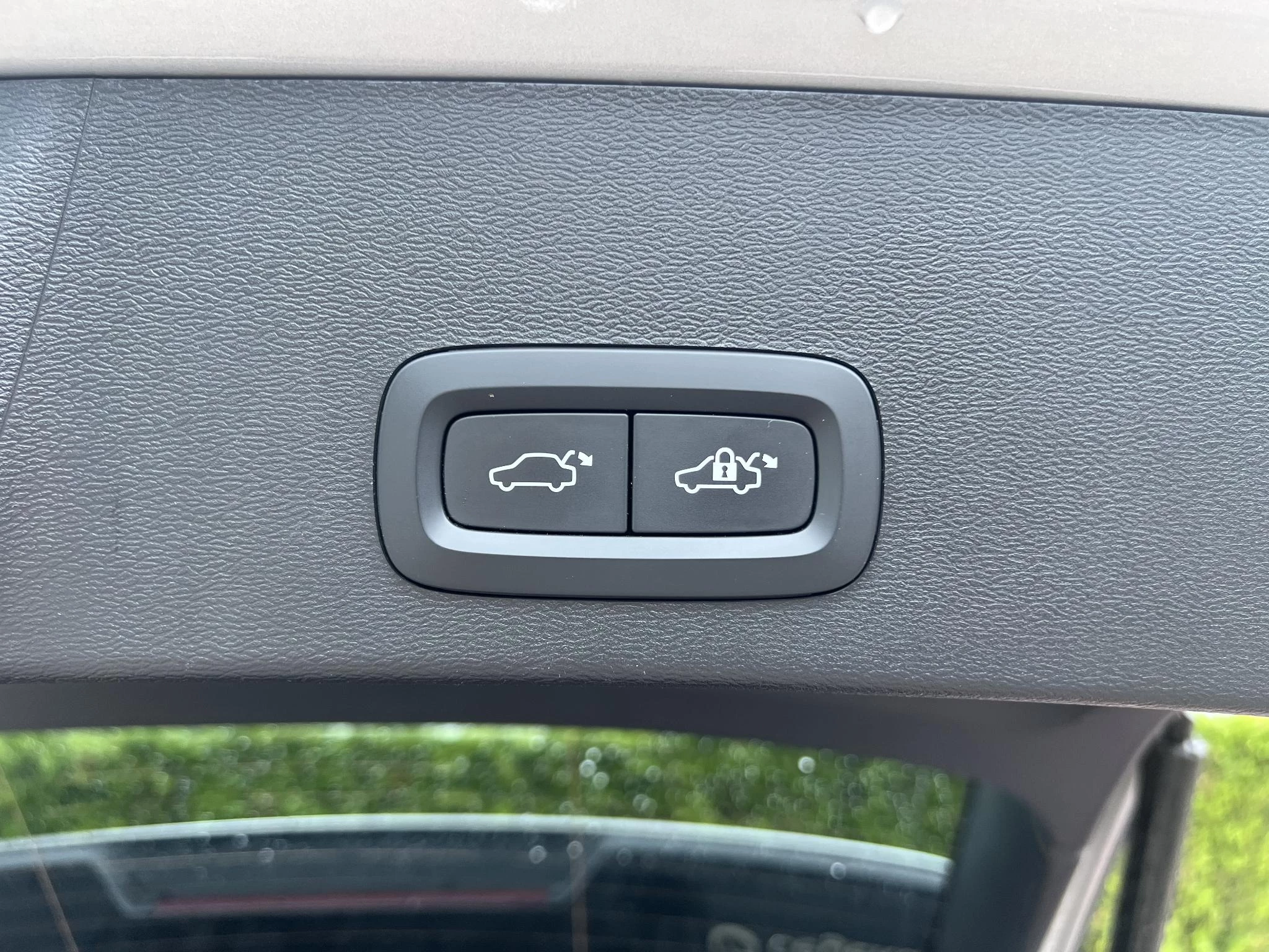 Volvo XC40 T4 Plug-in Hybrid Plus Bright Aut.