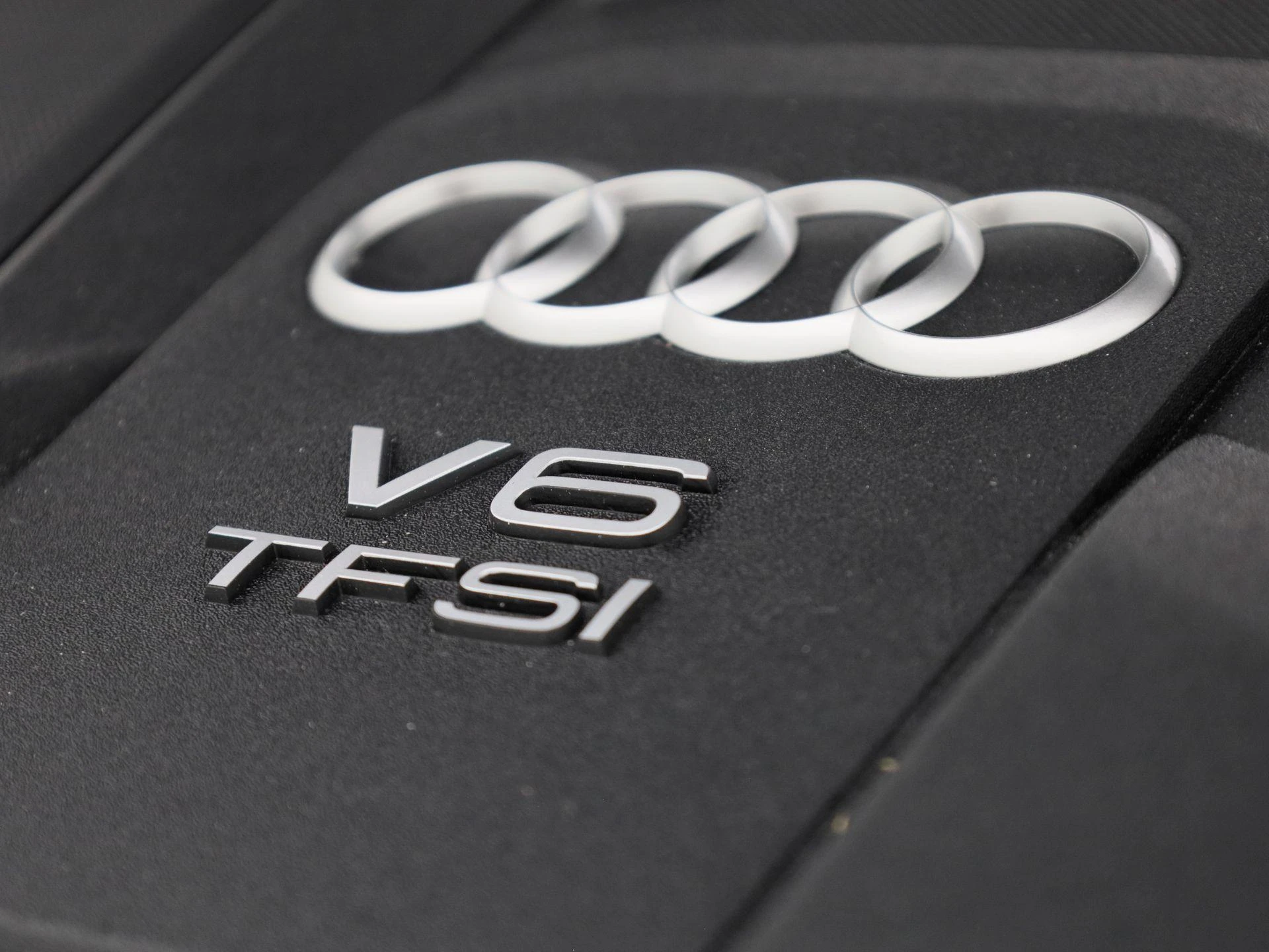 Audi-A8-image-71