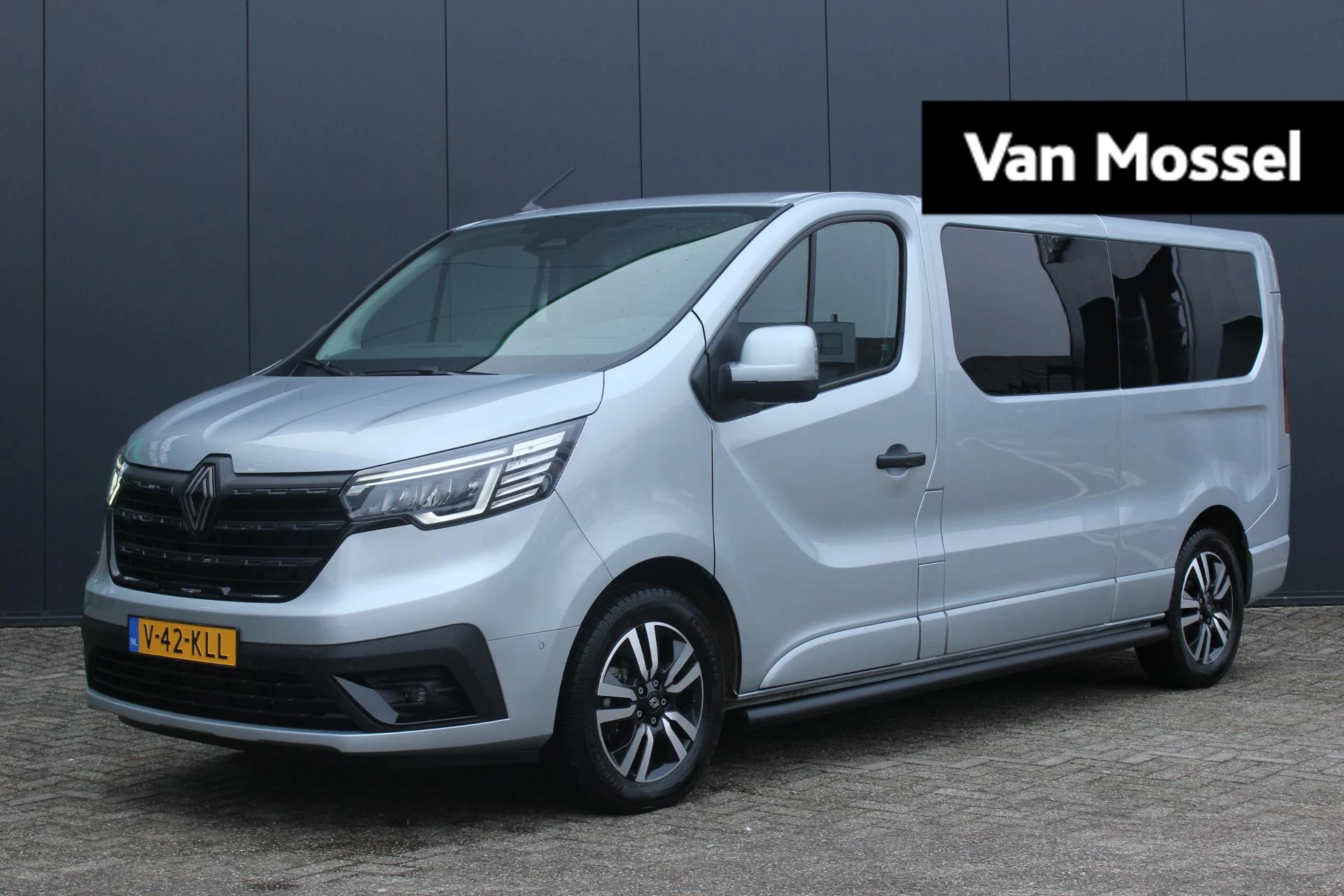 Renault-Trafic-image-0