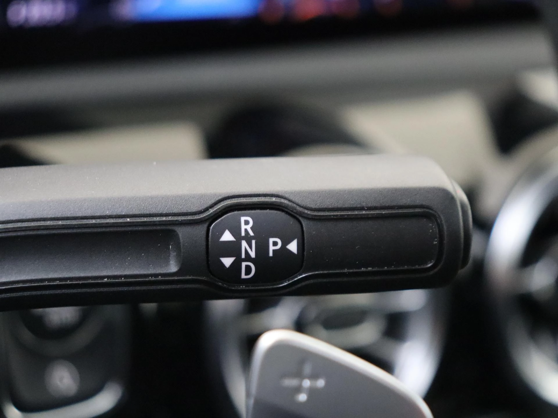 Mercedes-Benz-CLA-image-14