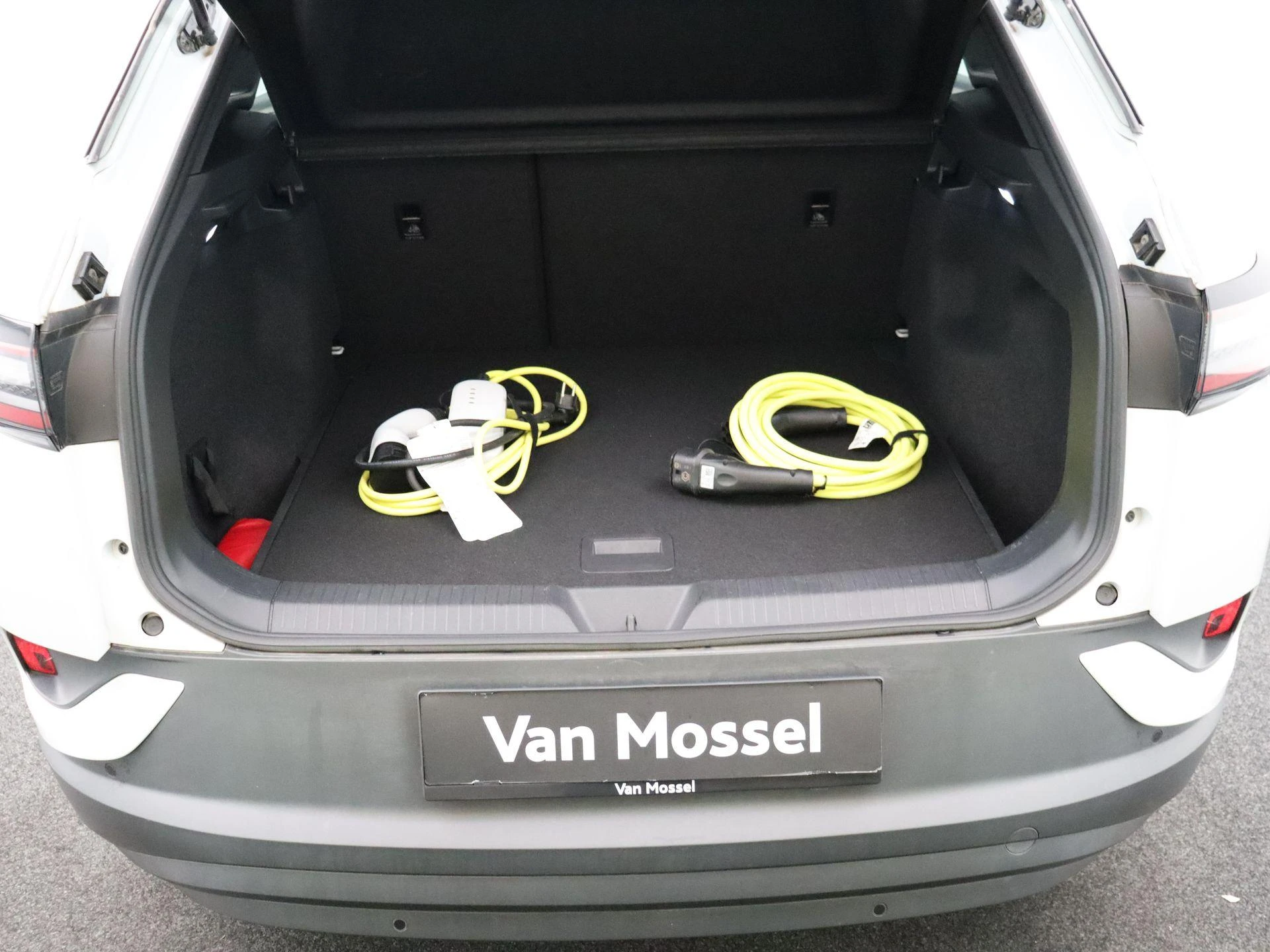 Volkswagen-ID.4-image-25