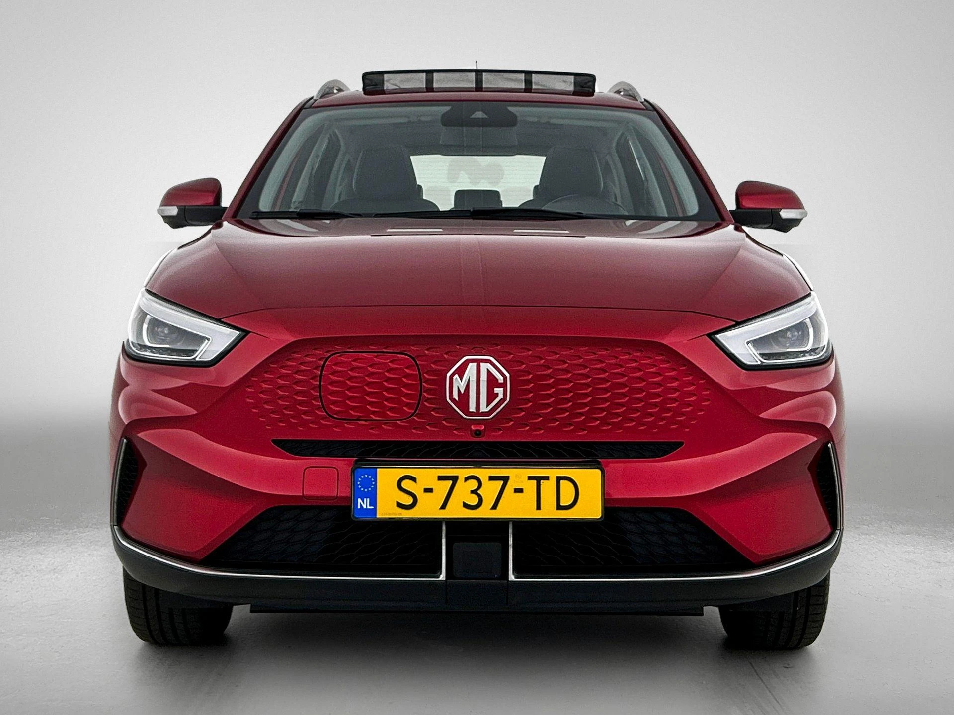 MG-ZS EV-image-4