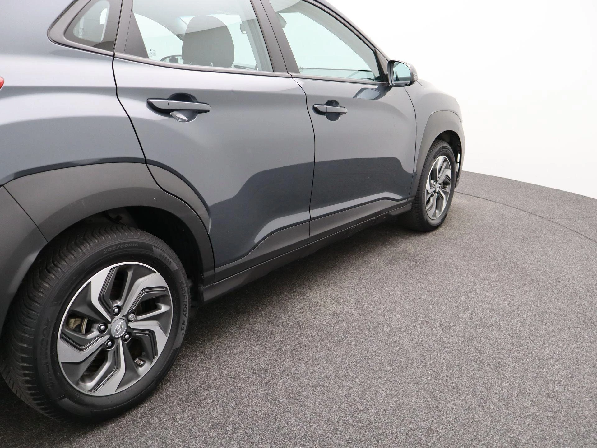 Hyundai-Kona-image-37