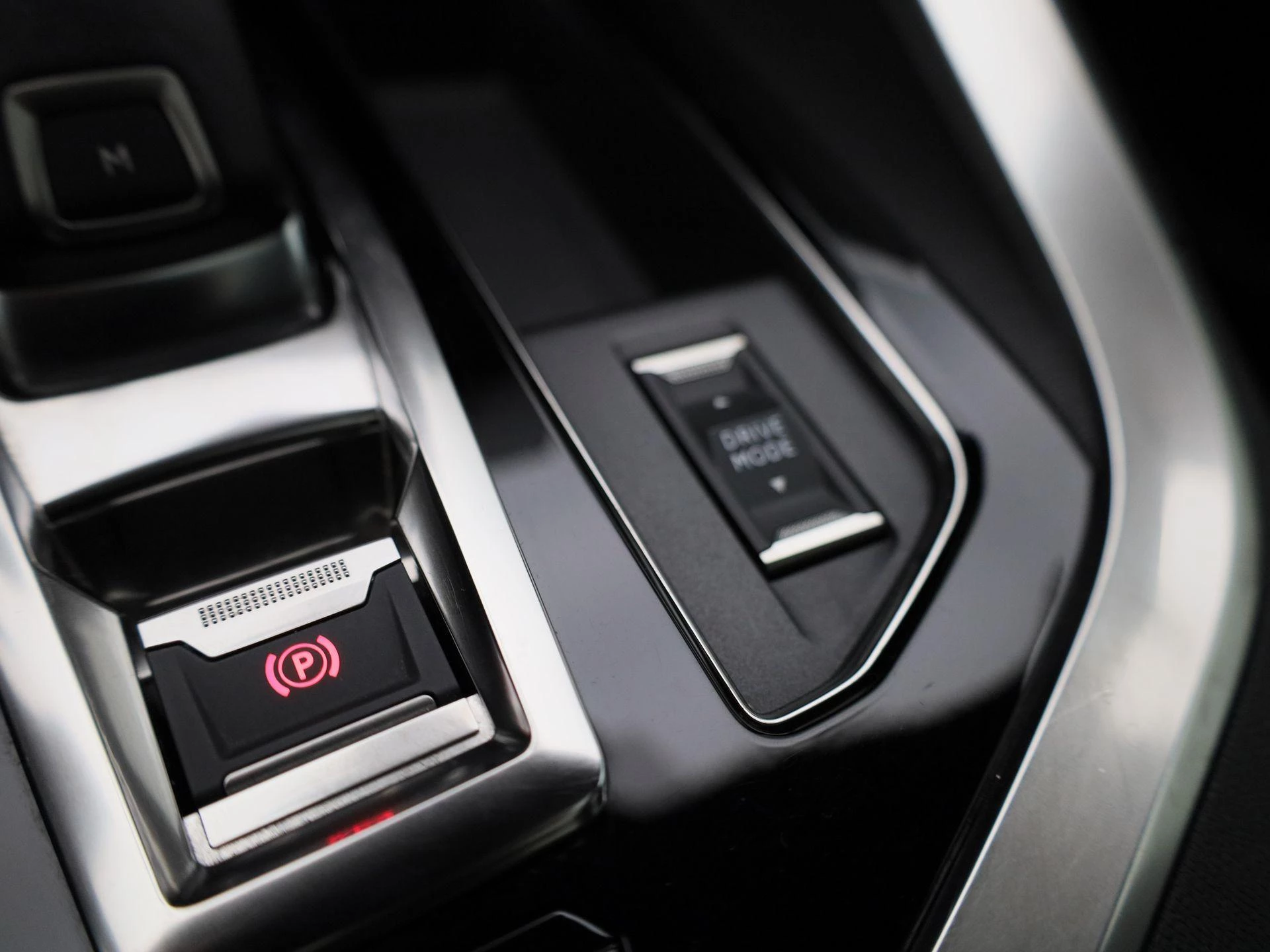 Peugeot-5008-image-29