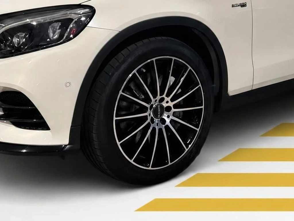 Mercedes-AMG-GLC 43 AMG-image-4