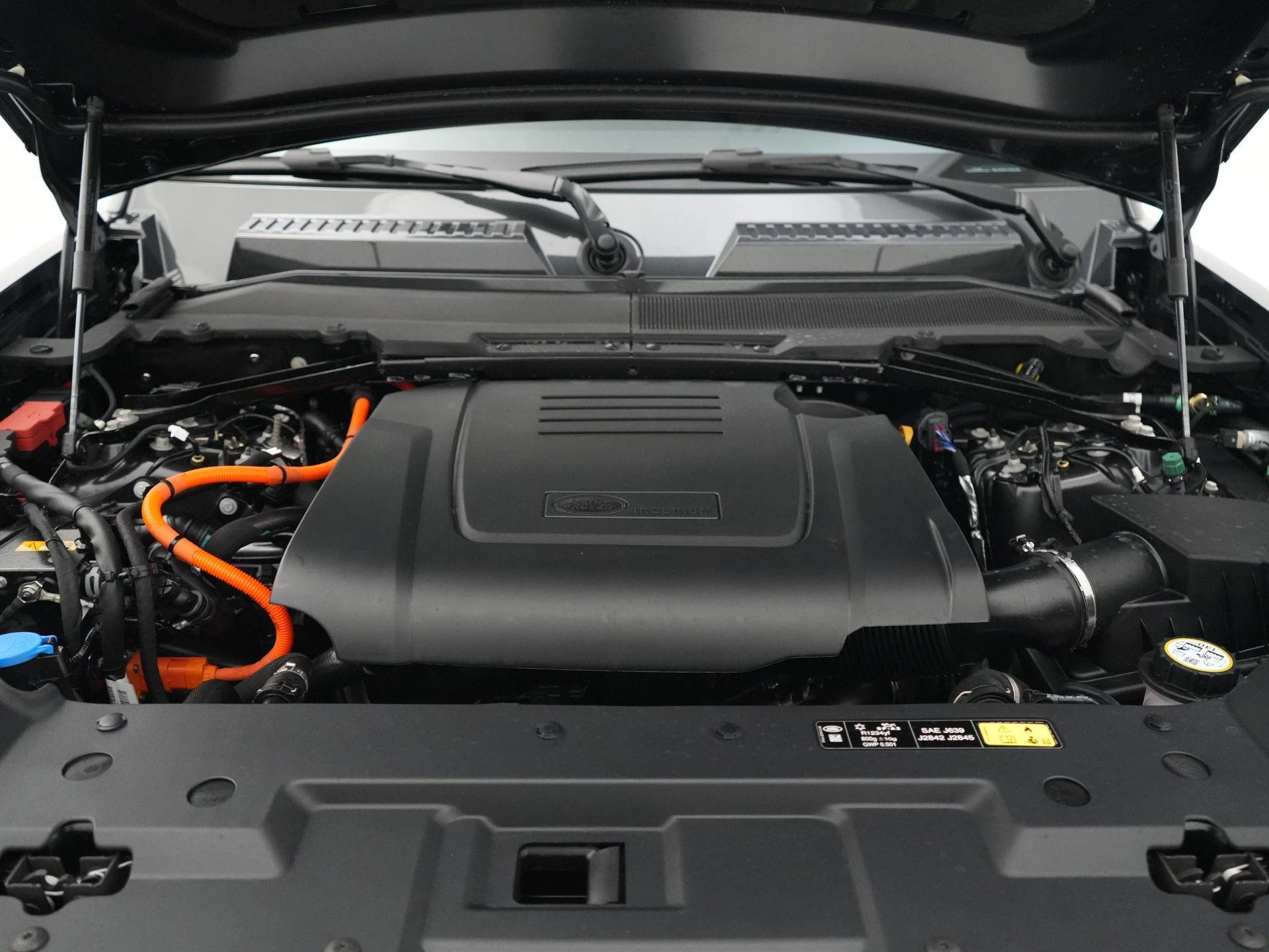 Land Rover-Defender-image-45