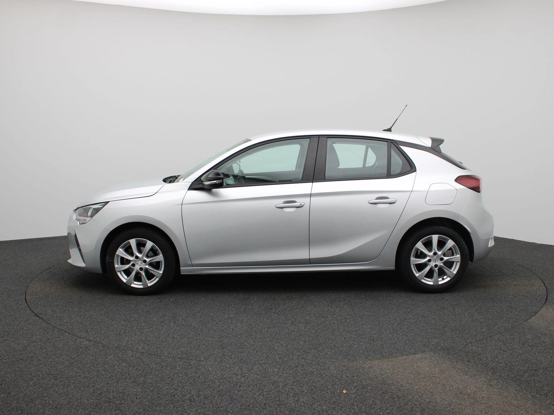 Opel-Corsa-image-3
