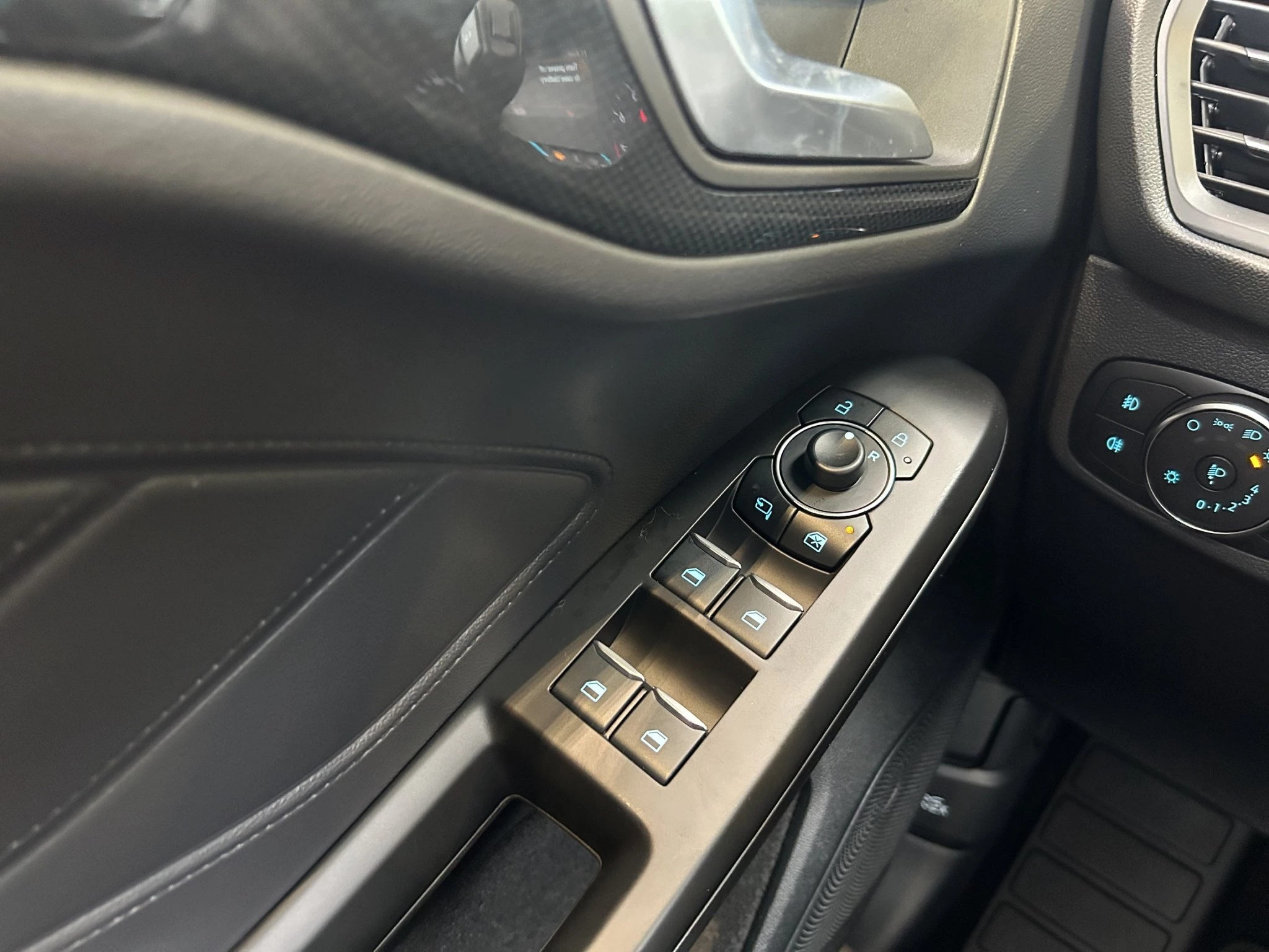 Ford Focus ST-Line Turnier NAV | ACC | KAM | WINTER-PAKET