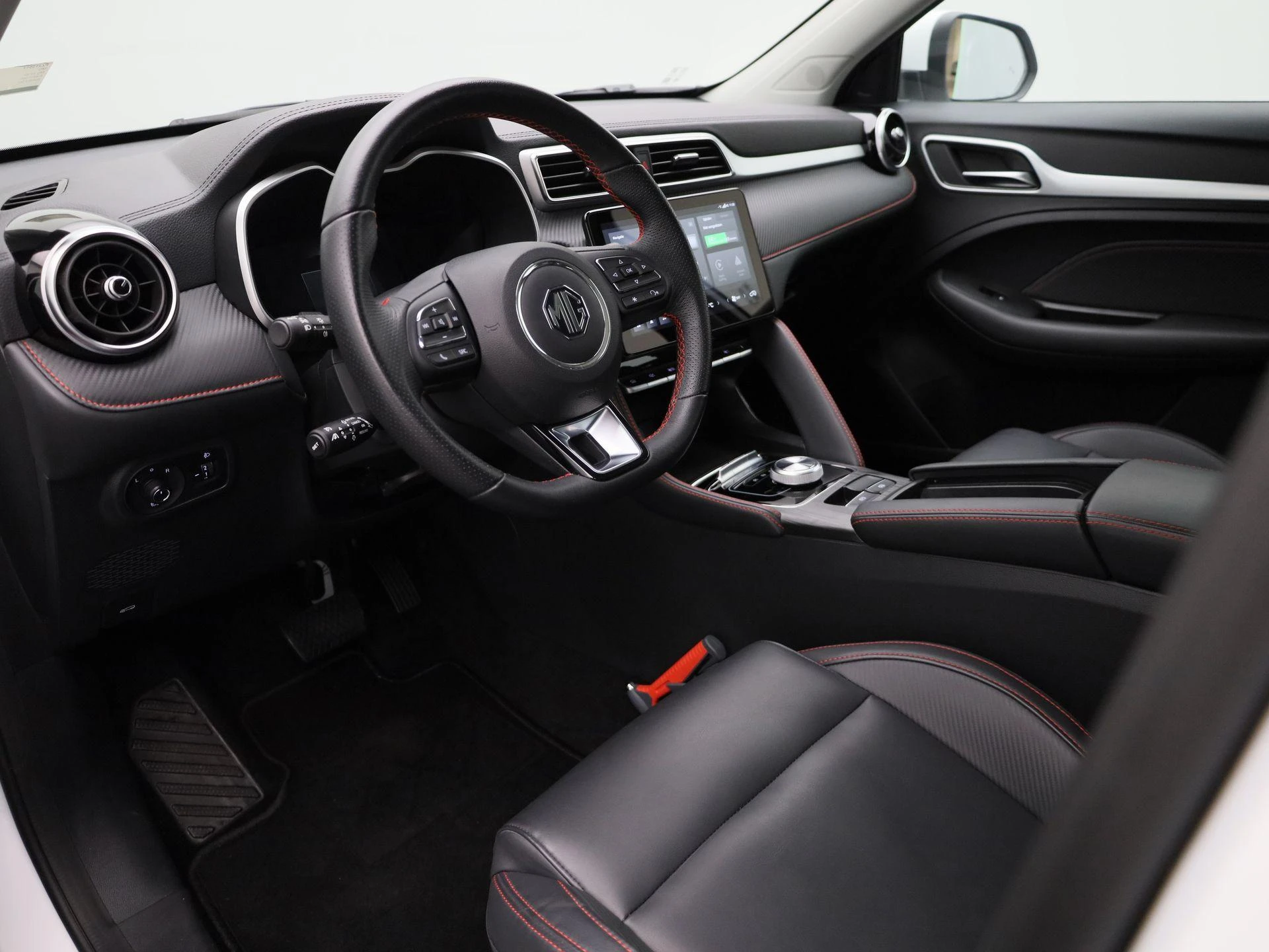 MG ZS EV - 17