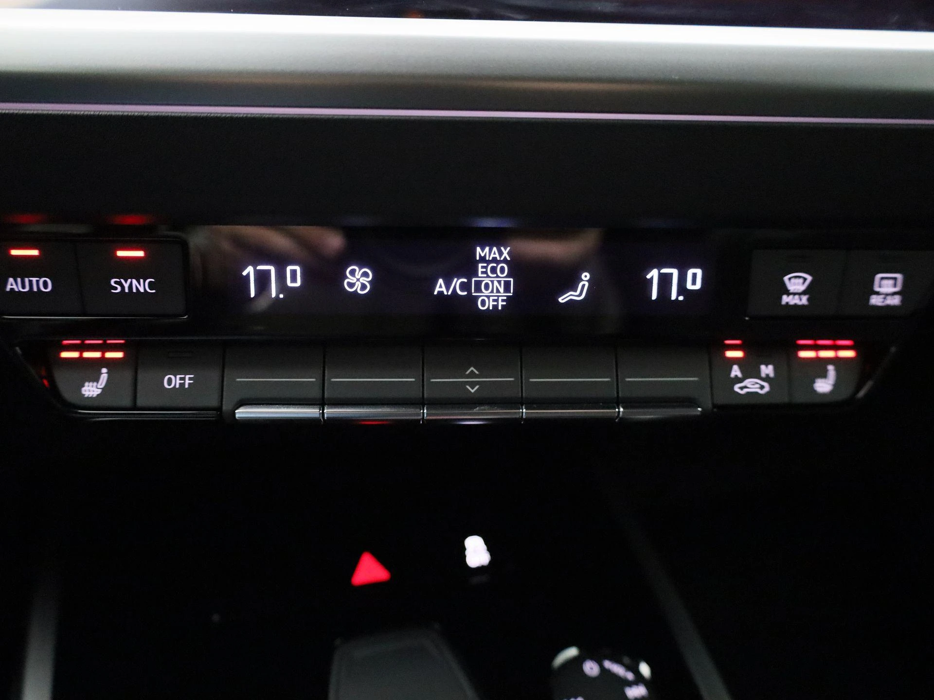 Audi-Q4 e-tron-image-19