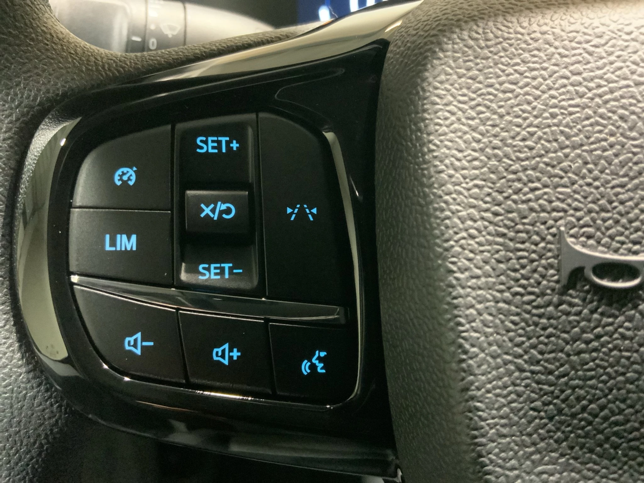 Ford Transit Custom Trend 320 L1 Automatik MJ 2026.50 *Aktionspreis ab Lager bis zum 30.06.2026*