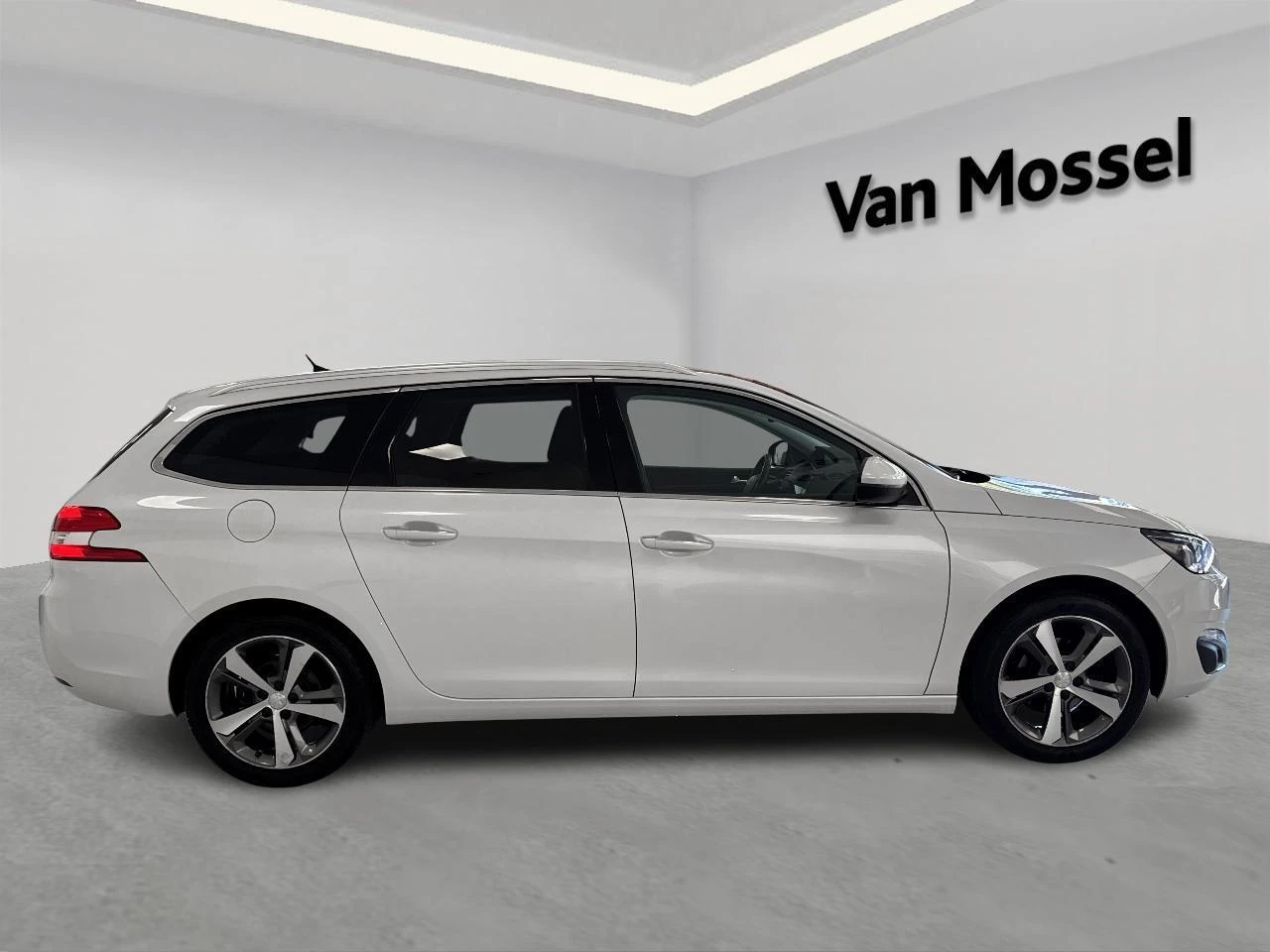 Peugeot-308-image-7