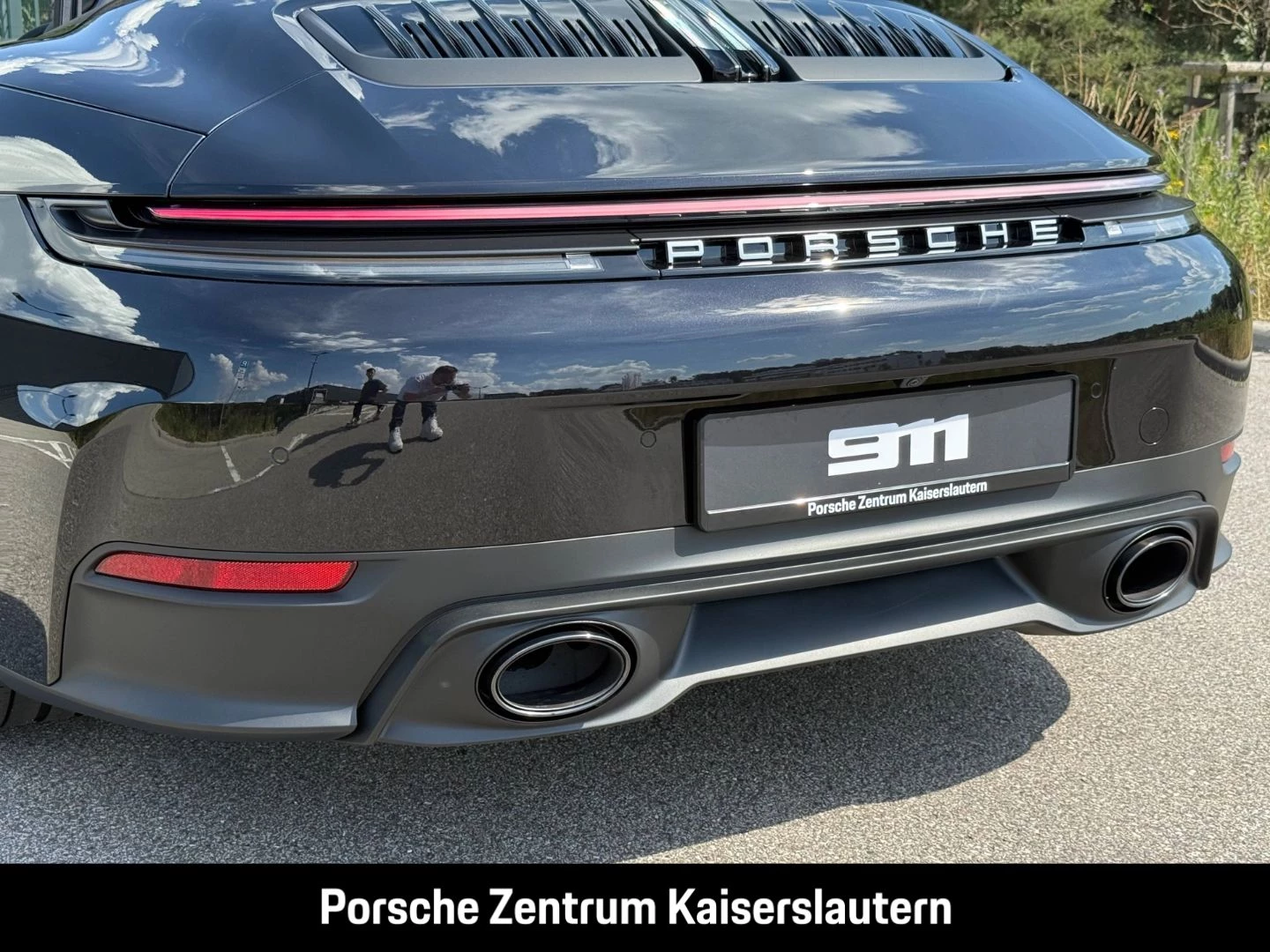 Porsche 911 992 Carrera Cabrio Liftsystem-VA Sportabgas carrera