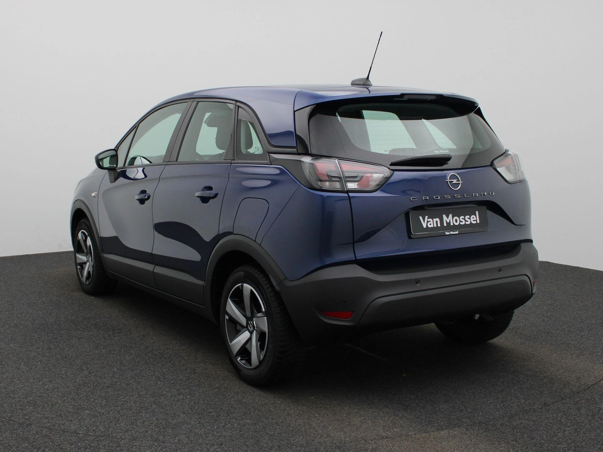 Opel-Crossland X-image-1