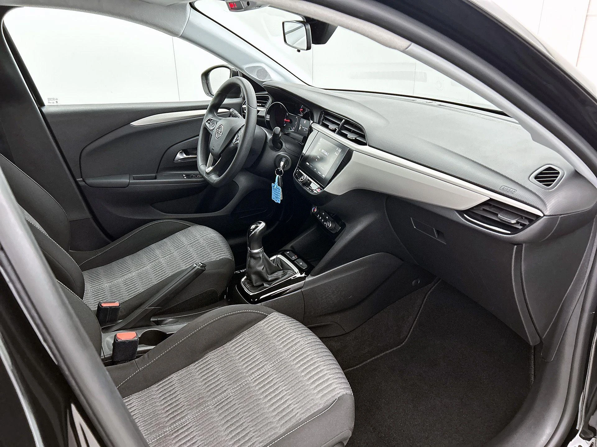 Opel-Corsa-image-19