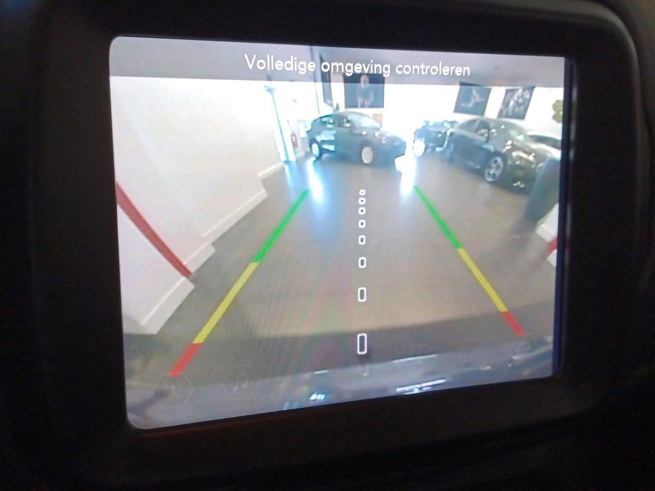 Jeep-Renegade-image-23