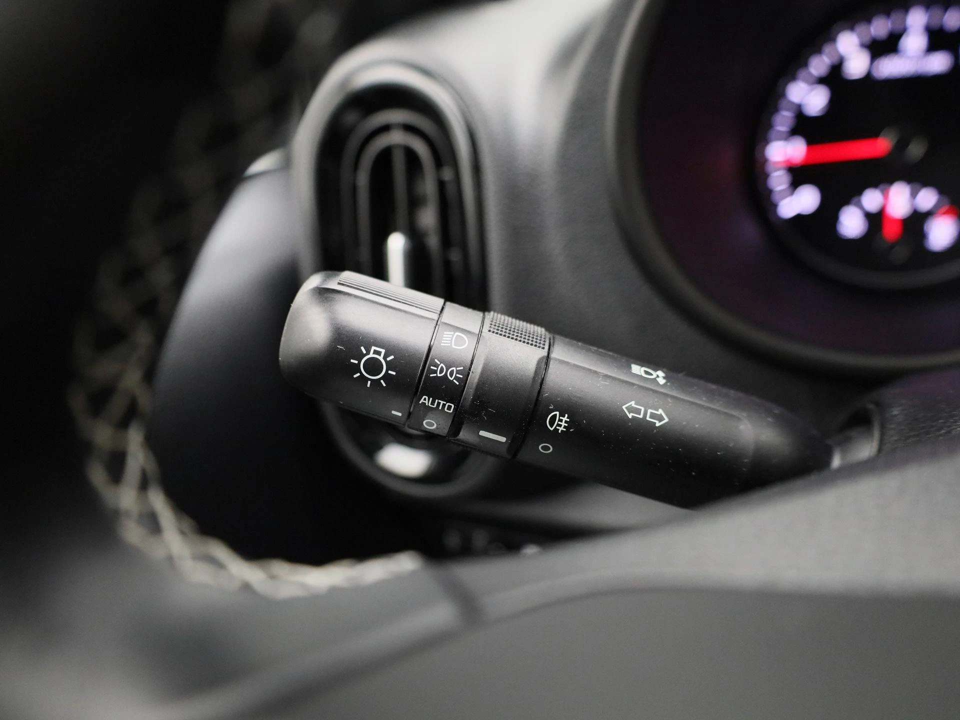 Kia-Picanto-image-18