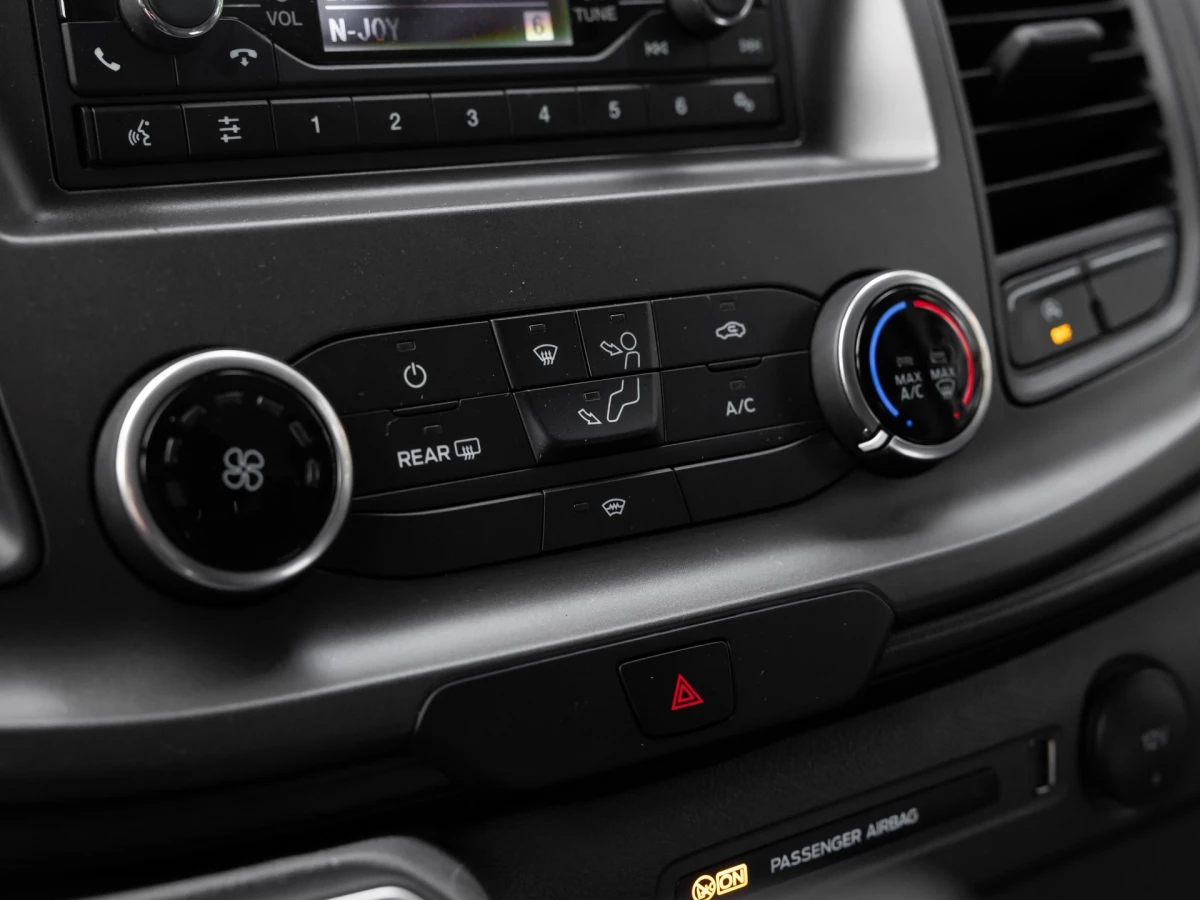 Ford-Transit-image-18