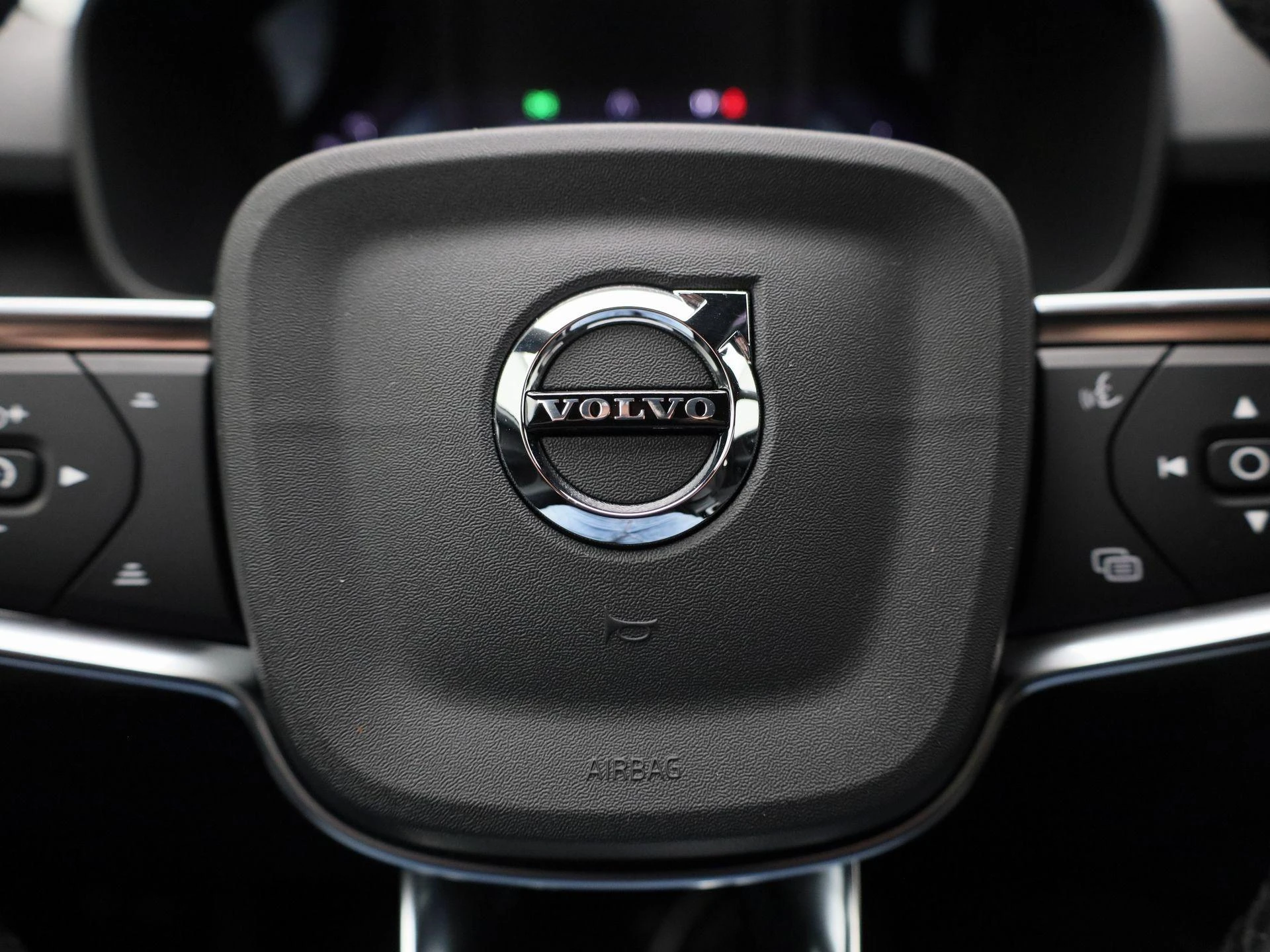 Volvo-XC40-image-28