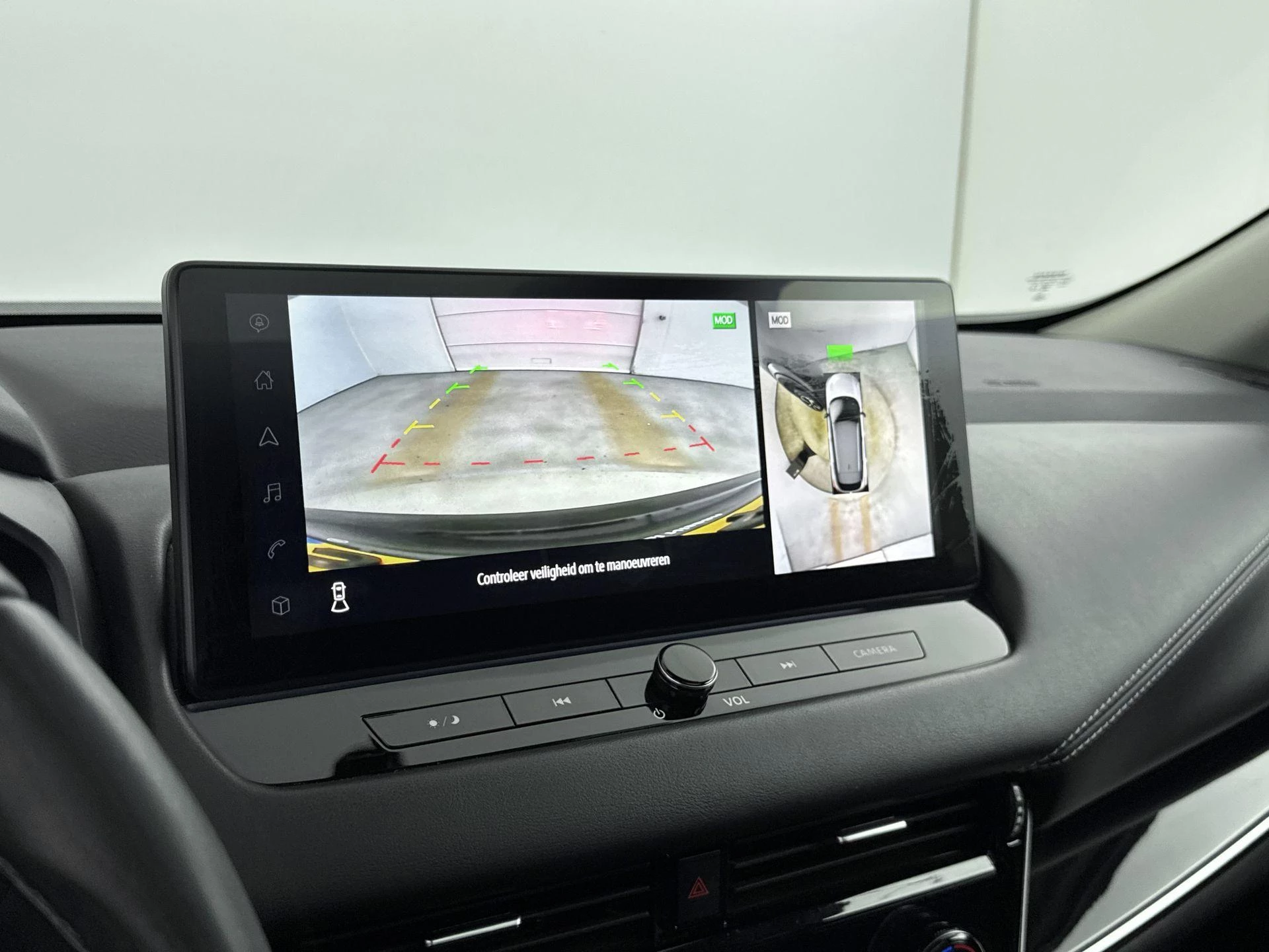 Nissan-QASHQAI-image-10