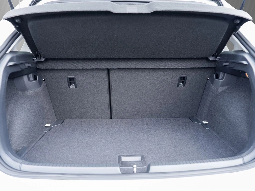 Volkswagen Polo VI 1.0 TSI Style /MatrixLED/Navi/RFK/ACC