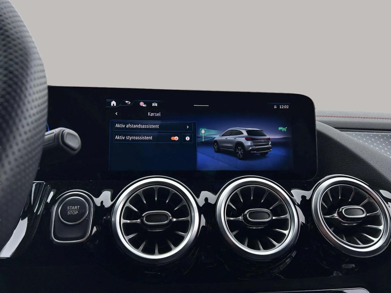 Mercedes-Benz-EQA-image-20