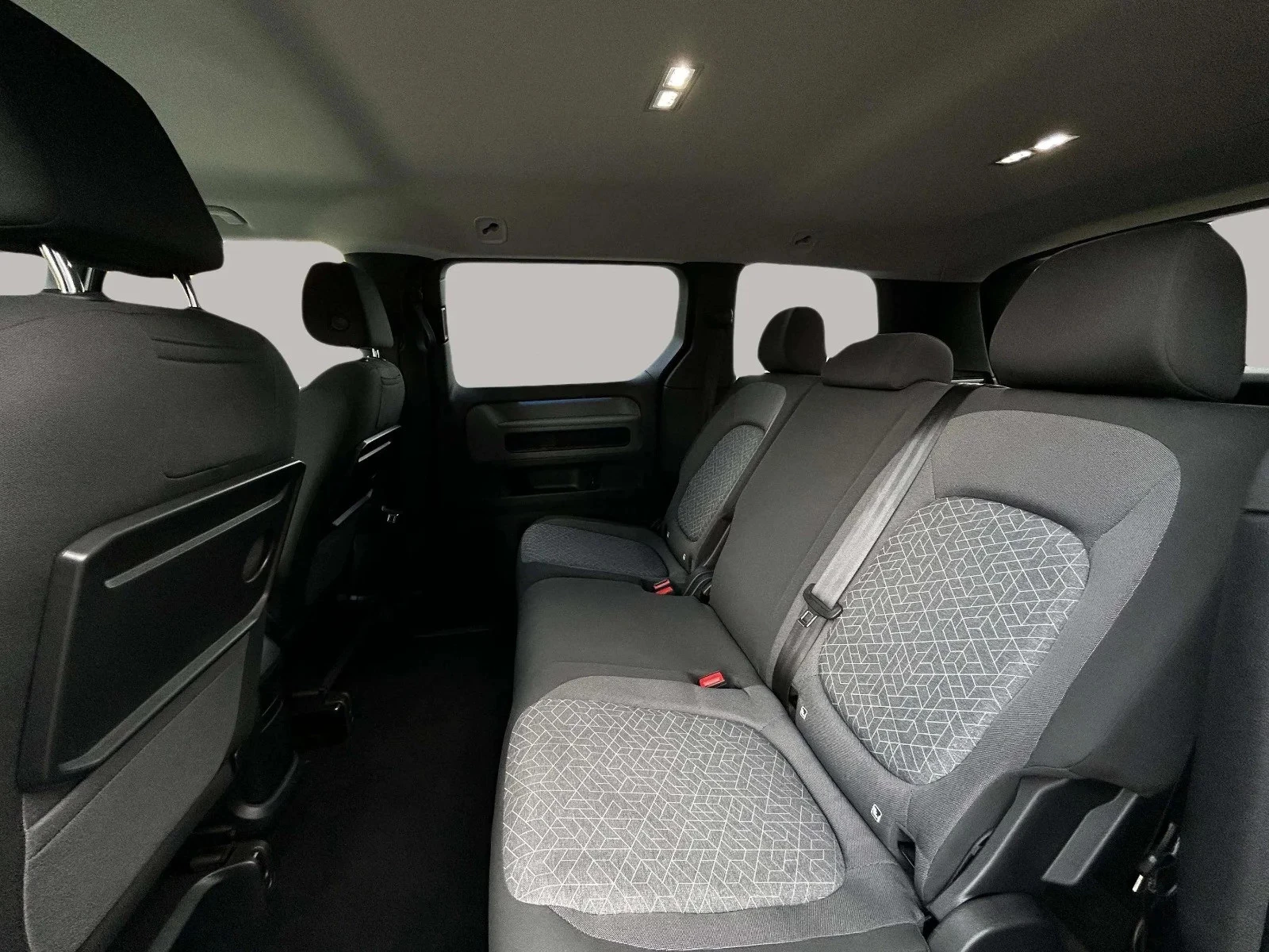 Volkswagen-ID. Buzz-image-12