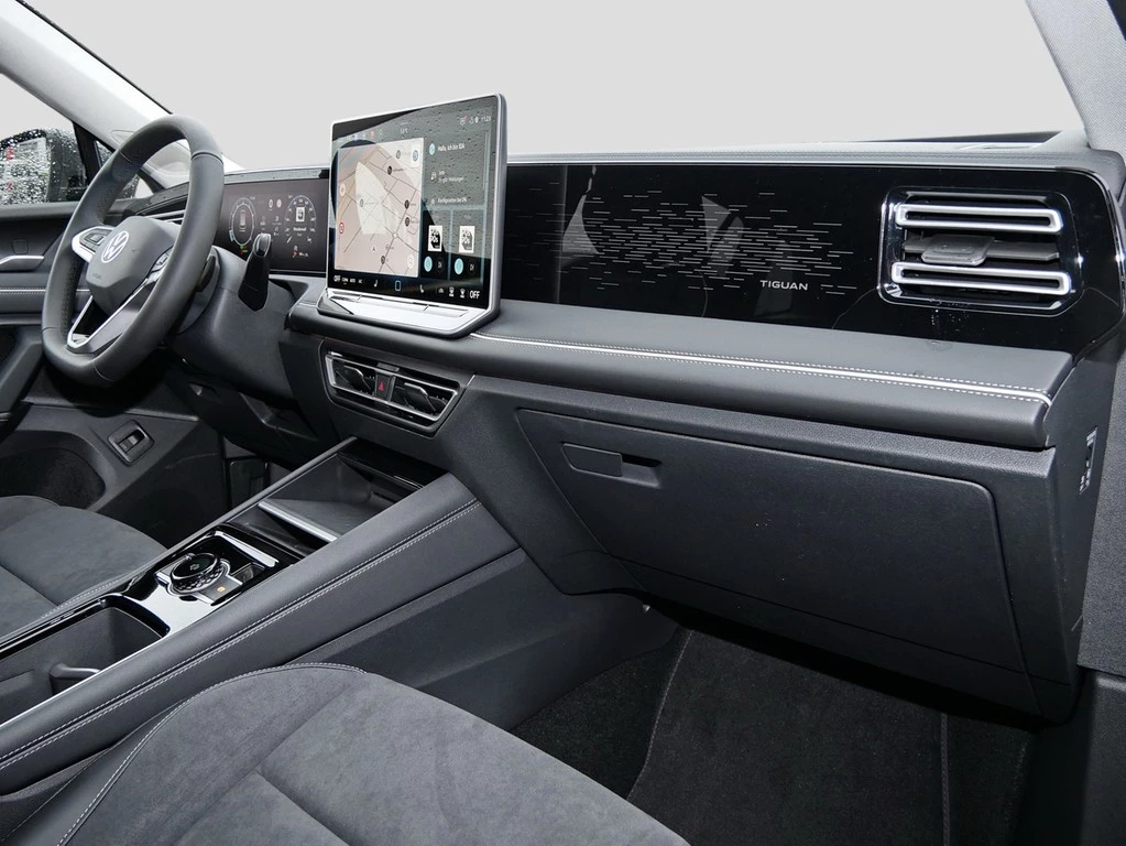 Volkswagen Tiguan UPE br. 57.605,- Elegance 1.5 l eTSI OPF 110 kW / 150 PS VSA