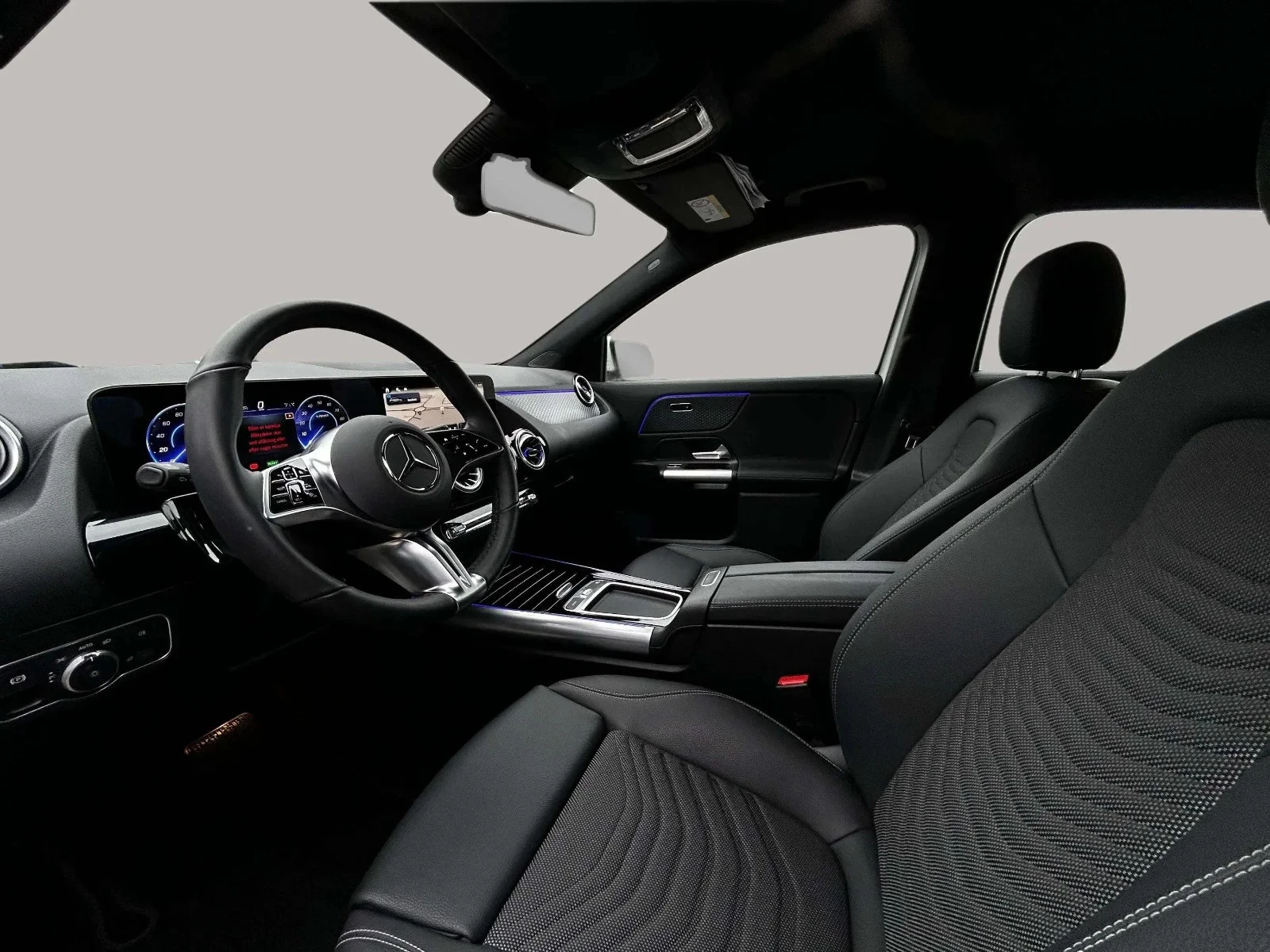 Mercedes-Benz-EQA-image-9