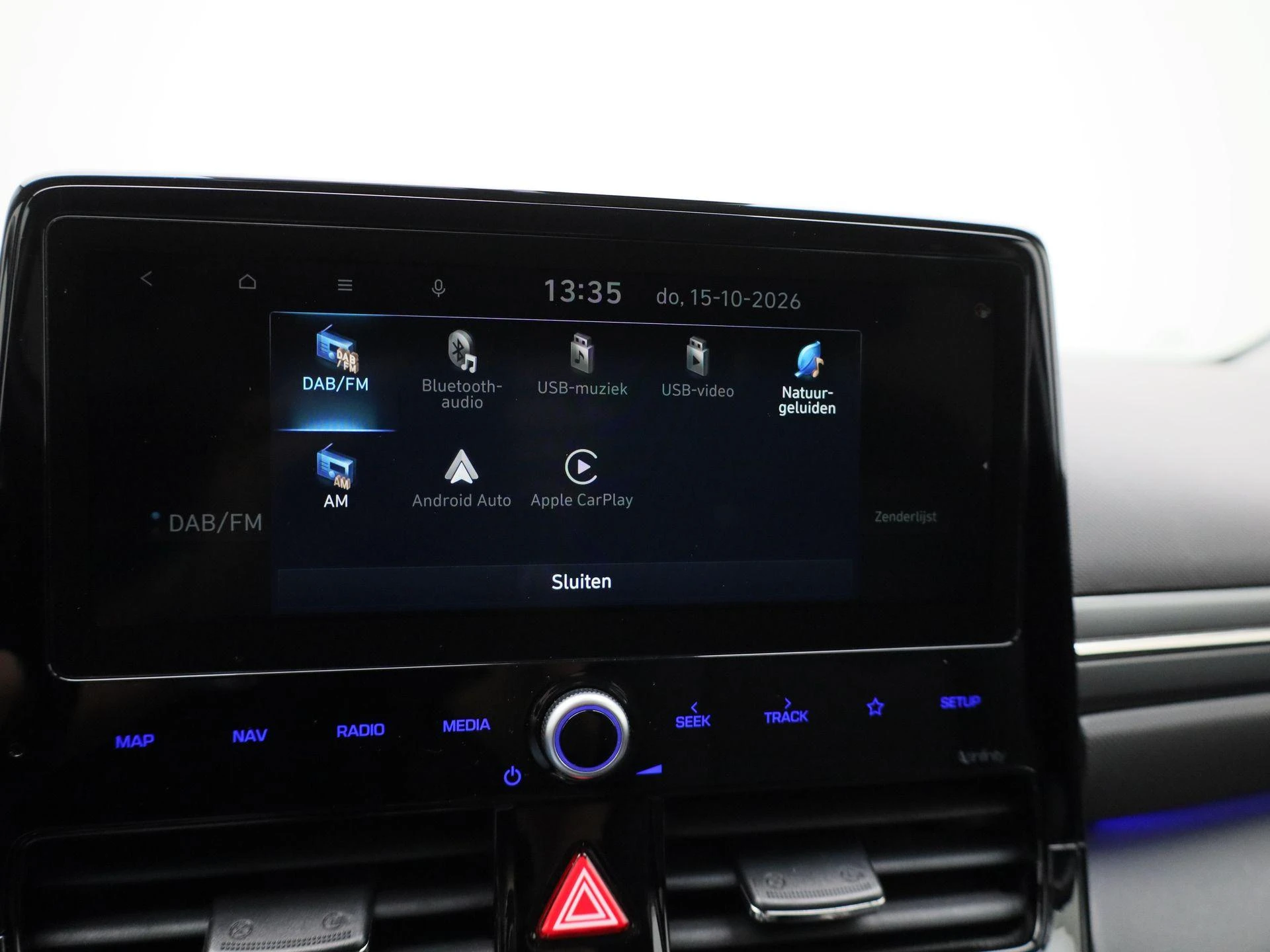 Hyundai-IONIQ-image-22