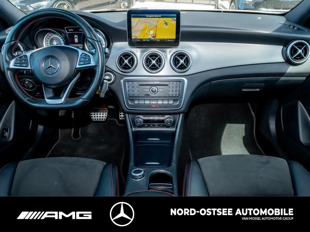 Mercedes-Benz GLA 180 AMG NAVI TEMPOMAT SHZ AMG Line