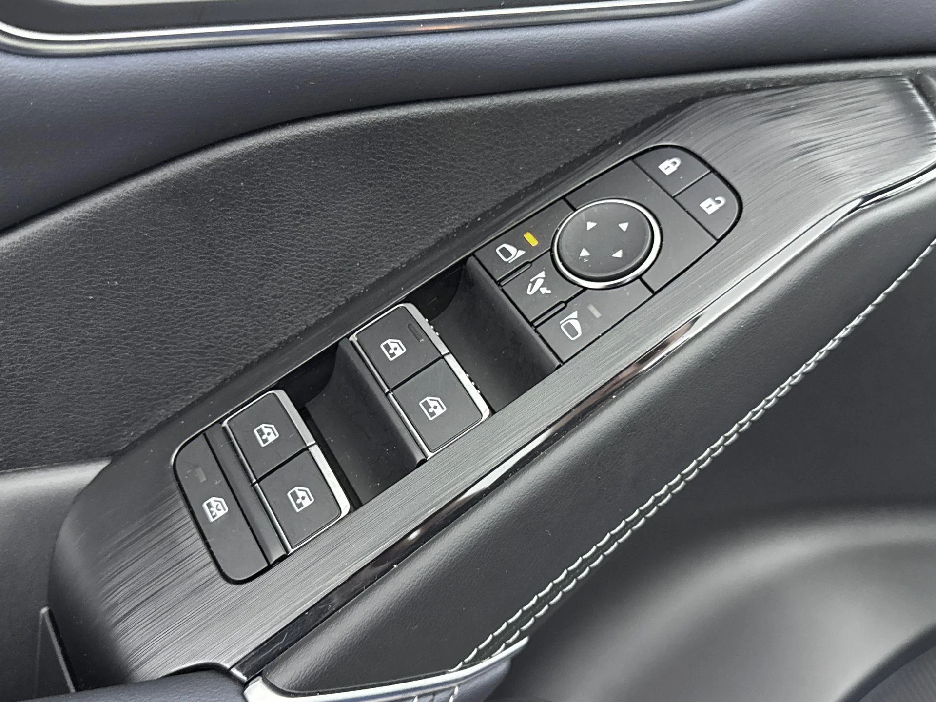 Nissan-QASHQAI-image-29