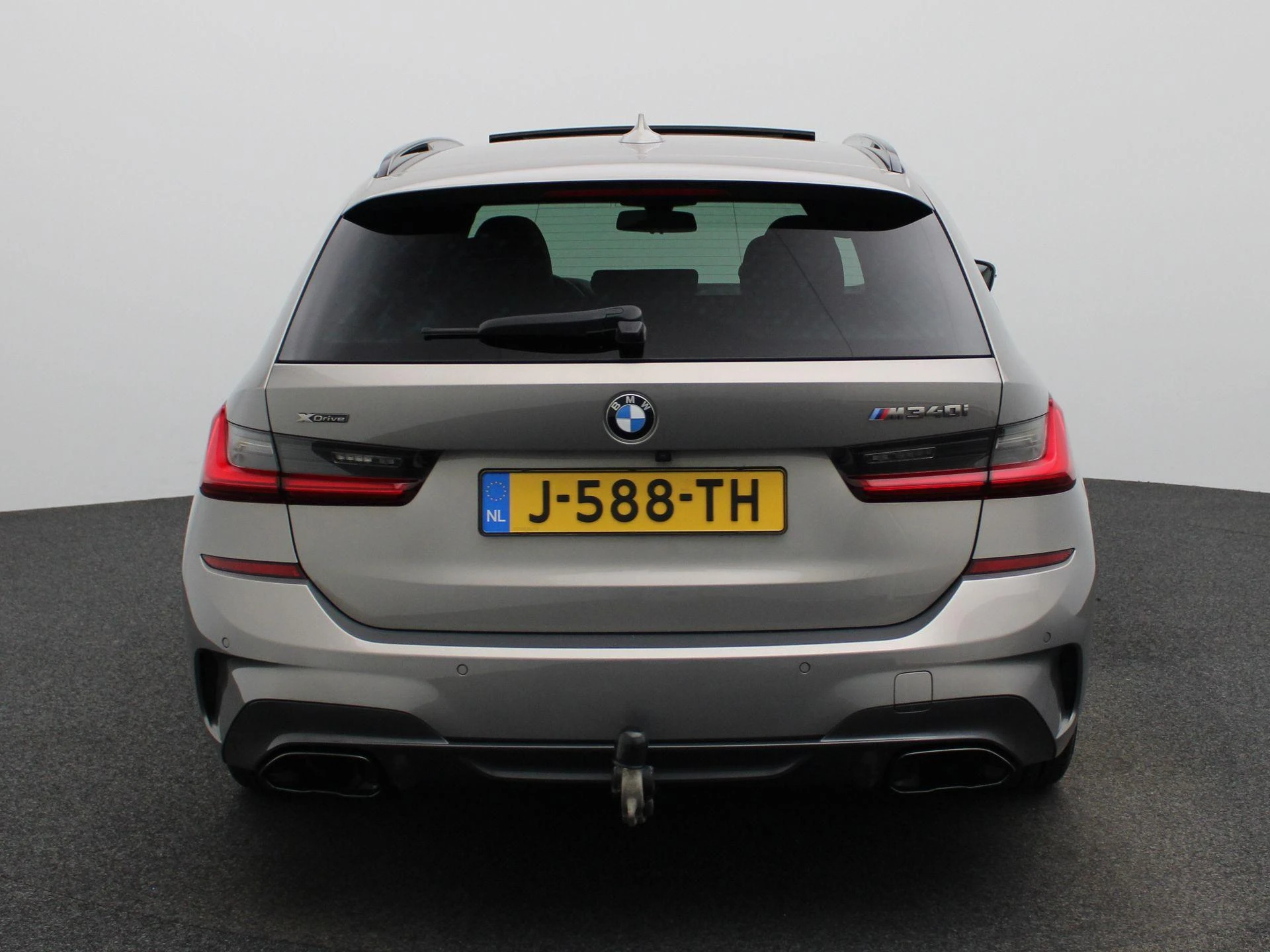 BMW-3 Serie-image-4