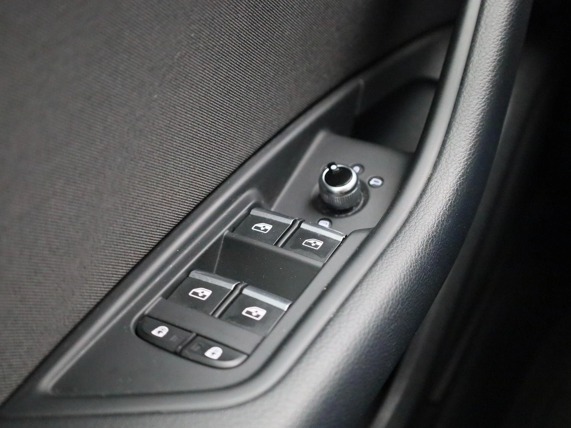 Audi A4 Avant 35 TFSI Advanced Edition