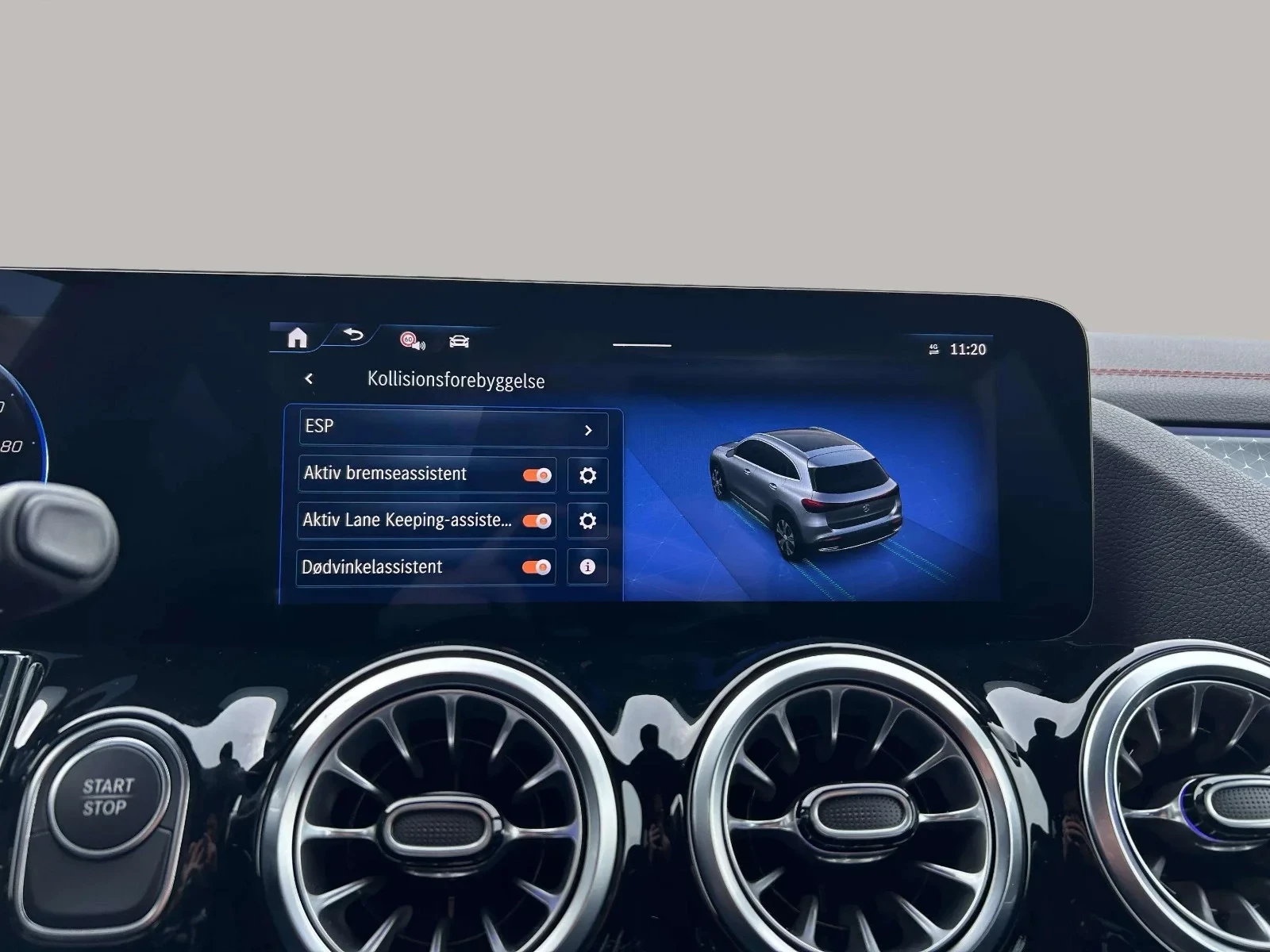 Mercedes-Benz-EQA-image-19