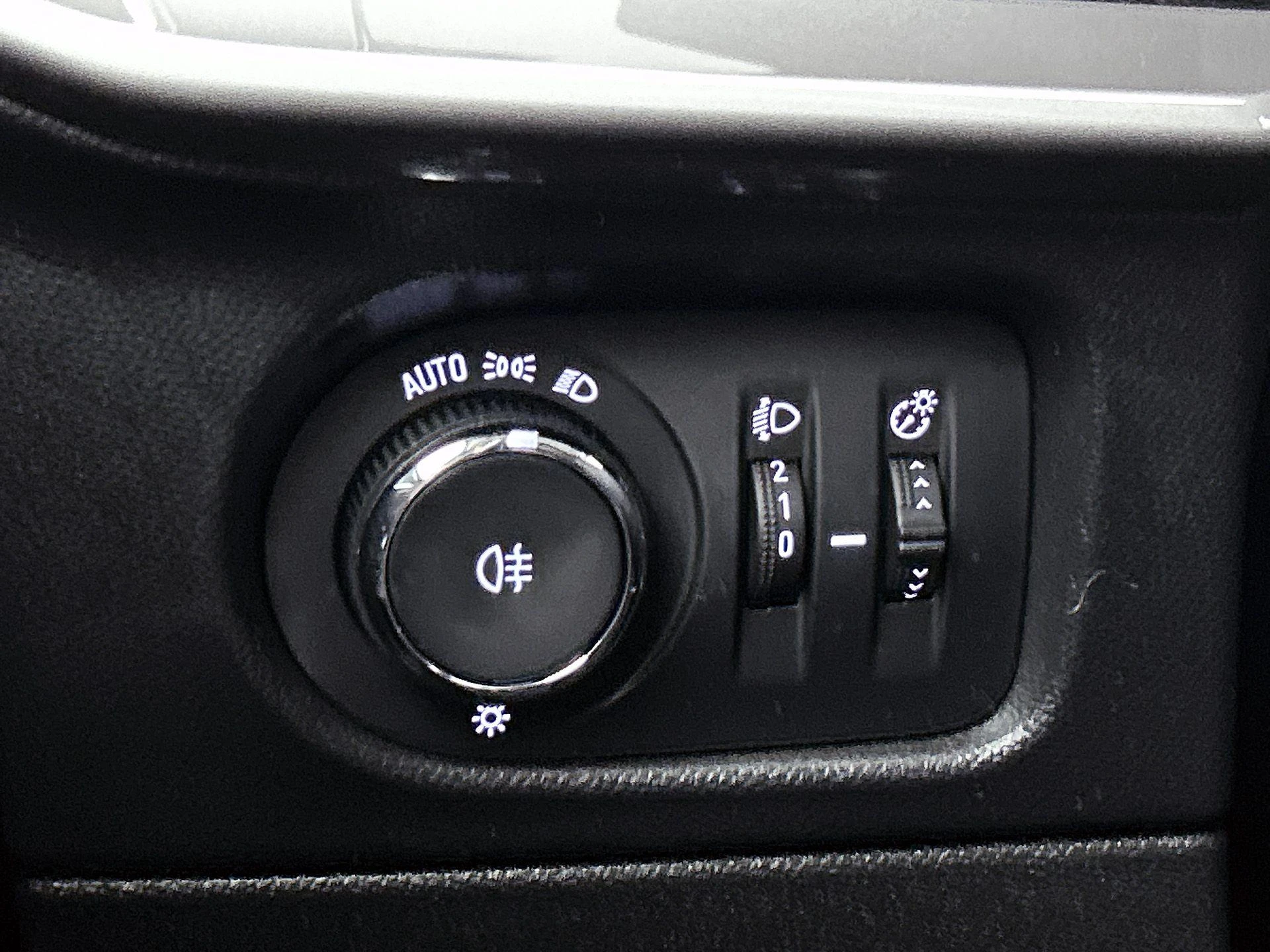 Opel-Mokka-image-18