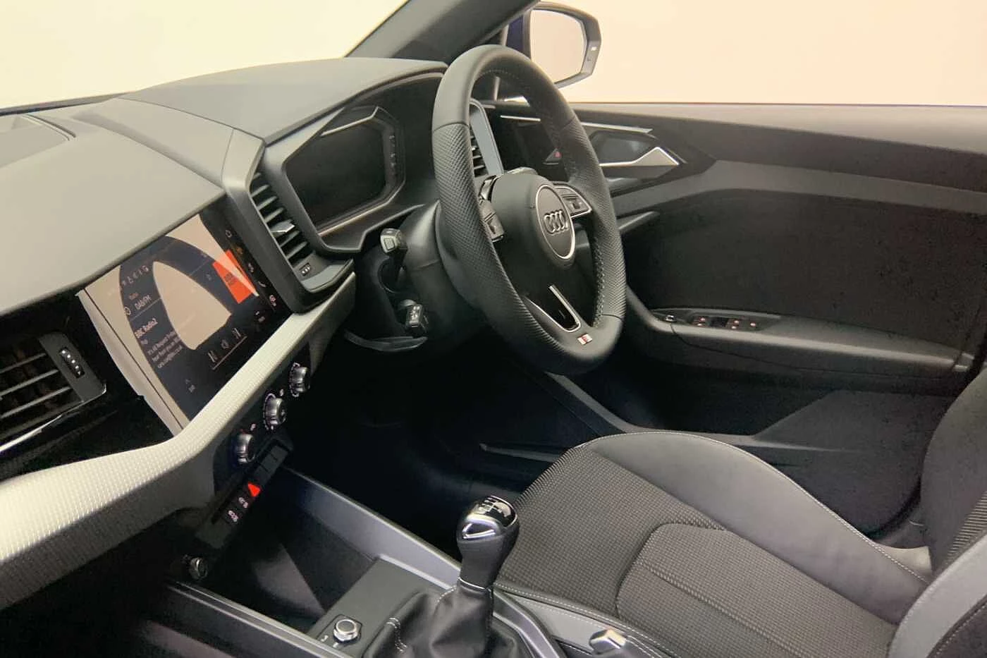 Audi-A1 Sportback-image-1