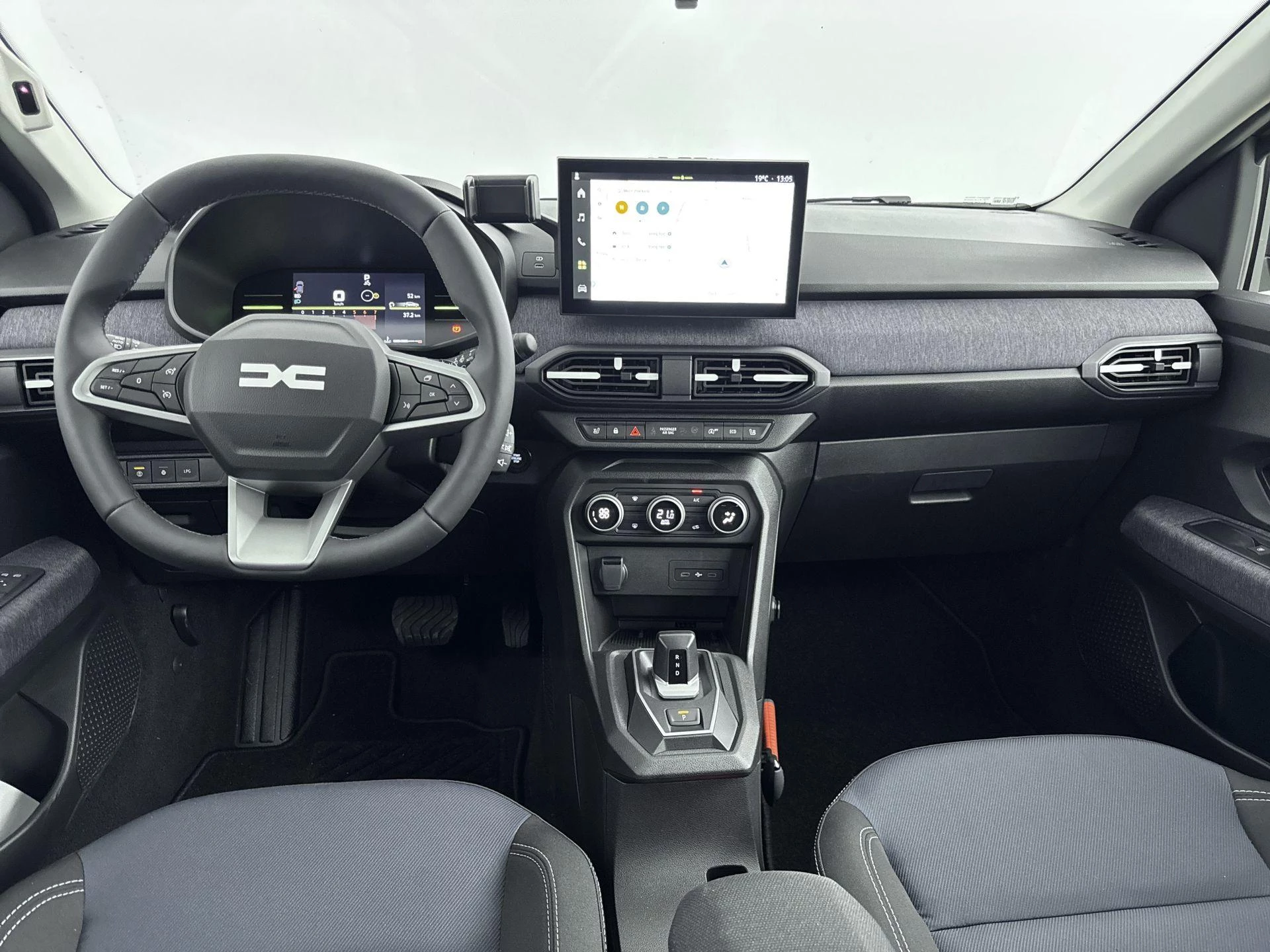 Dacia-Sandero-image-15