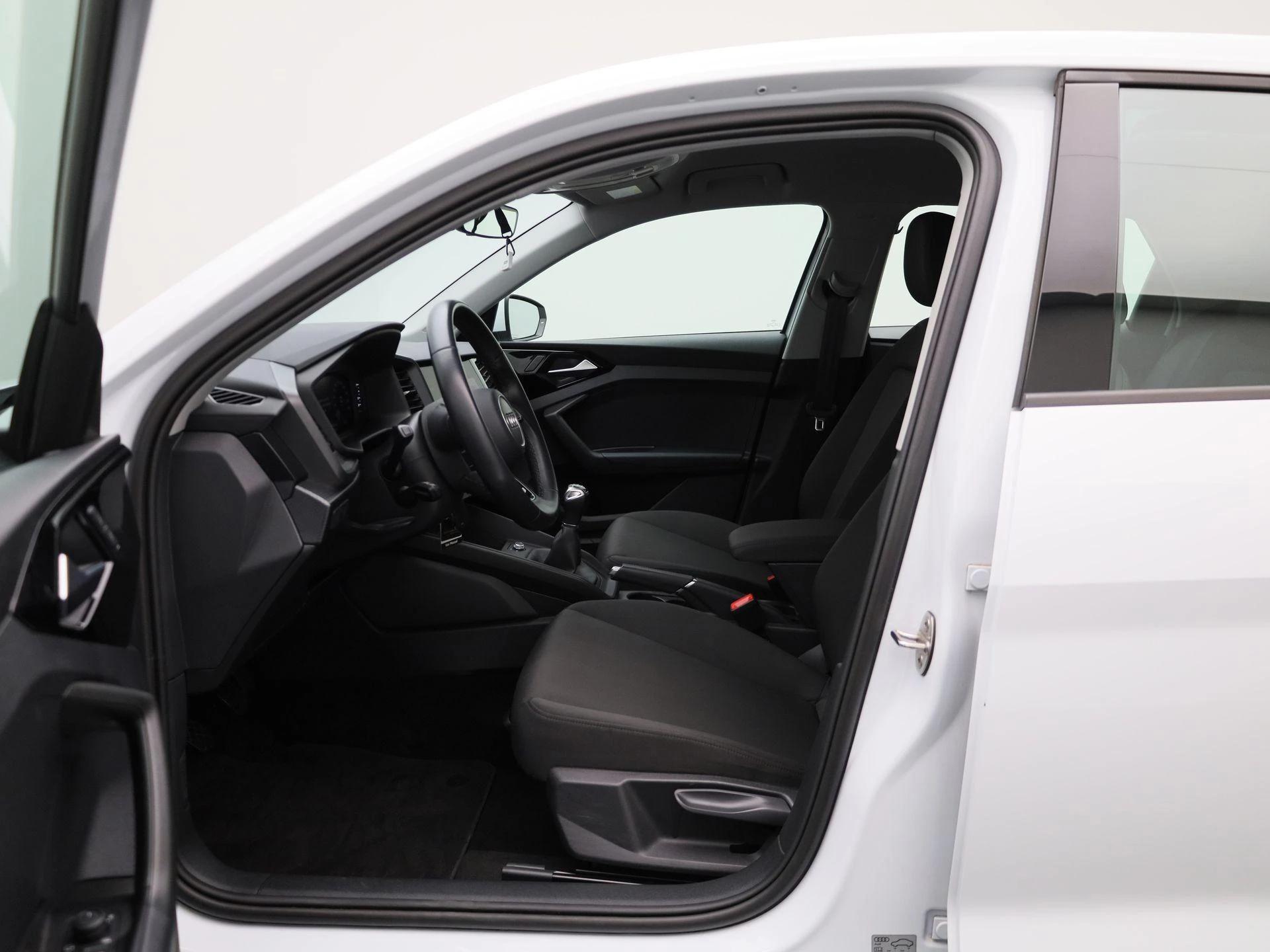 Audi-A1 Sportback-image-8