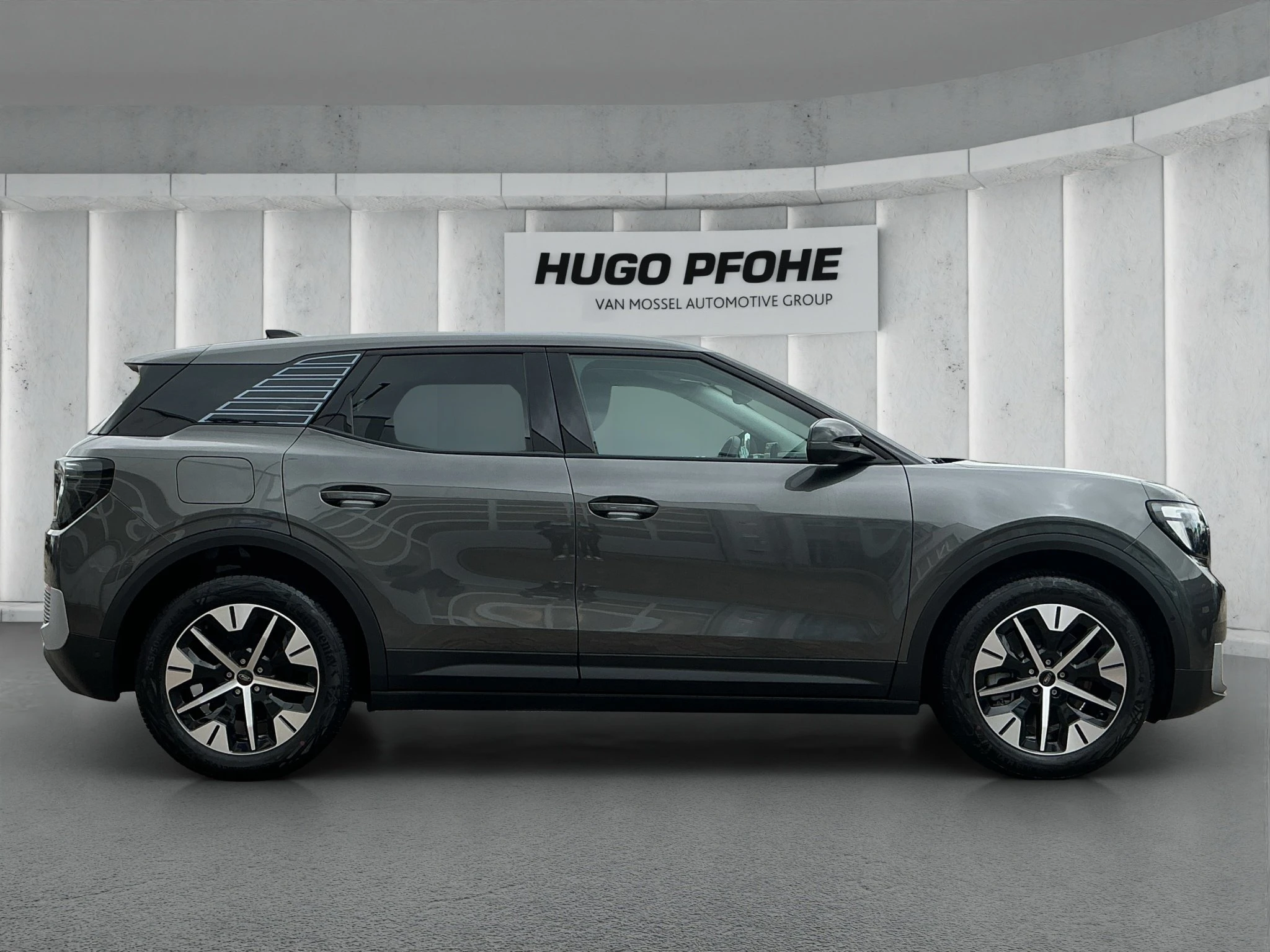 Ford Explorer Select Extended Range 79kWh RWD Sports Utility Vehicle. 210 kW. MJ 2026.75