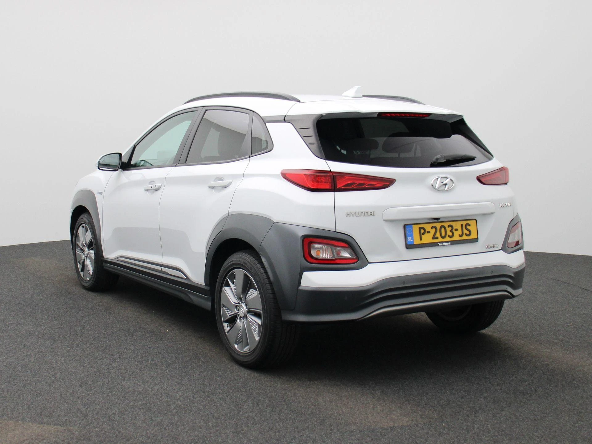 Hyundai-Kona-image-1