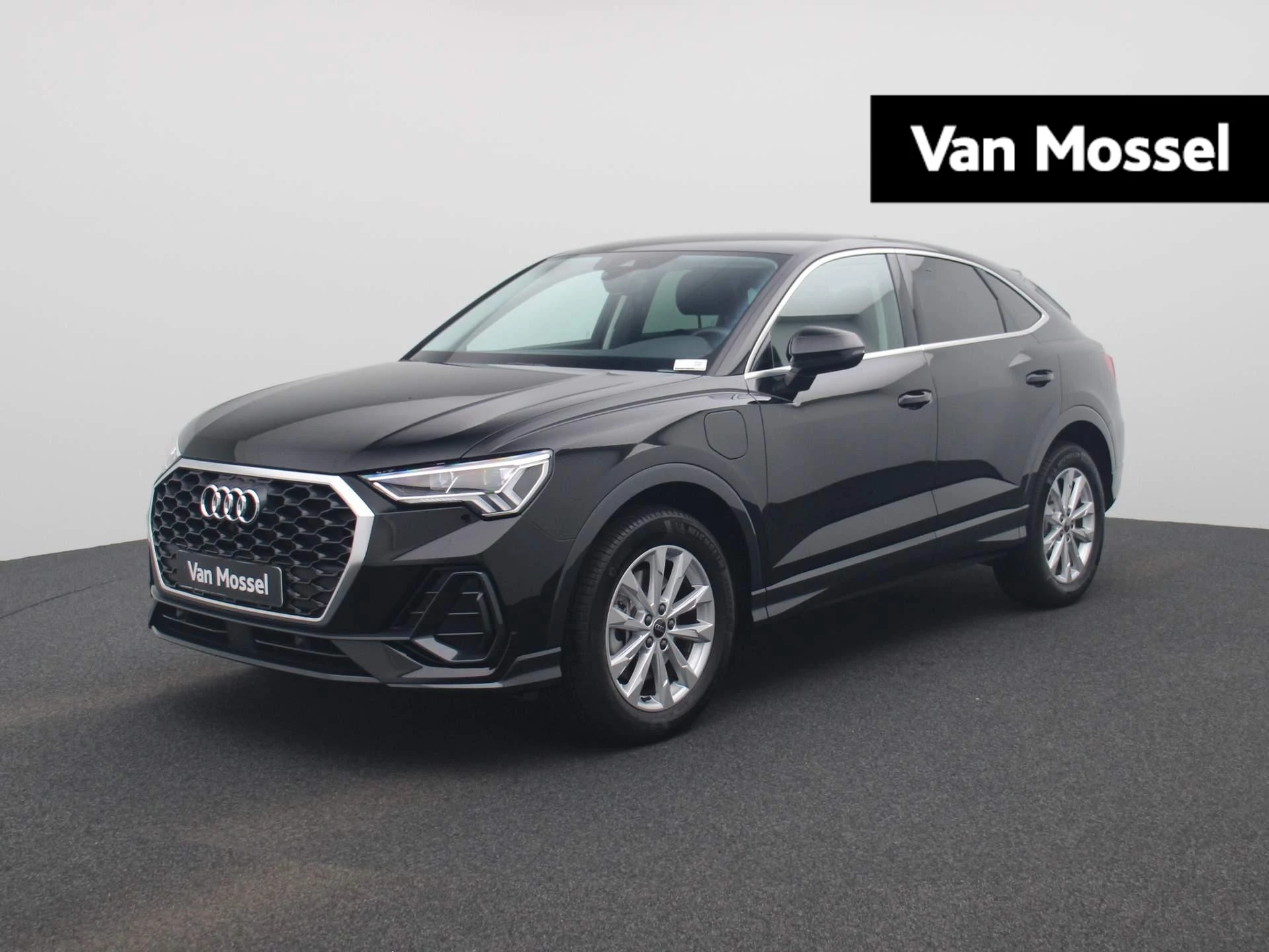Audi-Q3-image-0