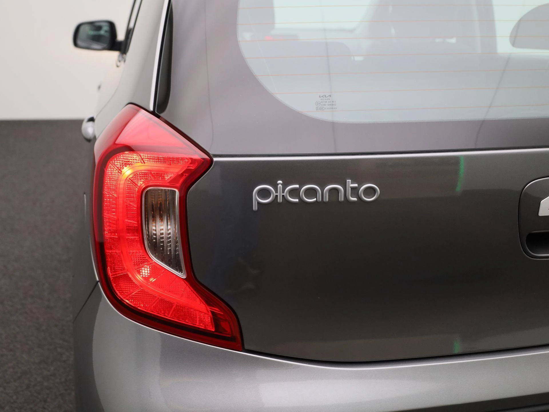 Kia Picanto 1.0 MPI 67 Pure